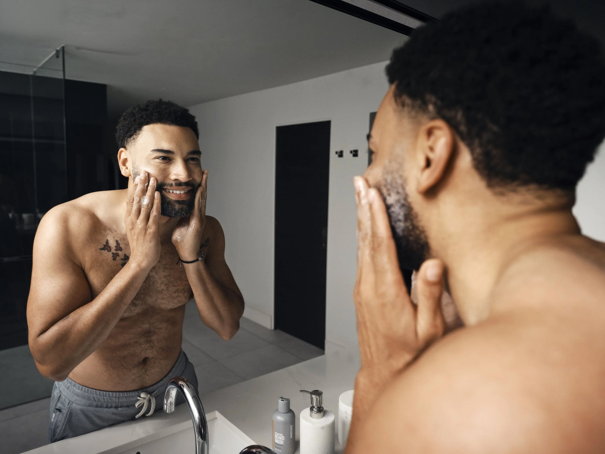 Beard Cleanser in-use being rubbed into beard (1x)_6561 copy.jpg