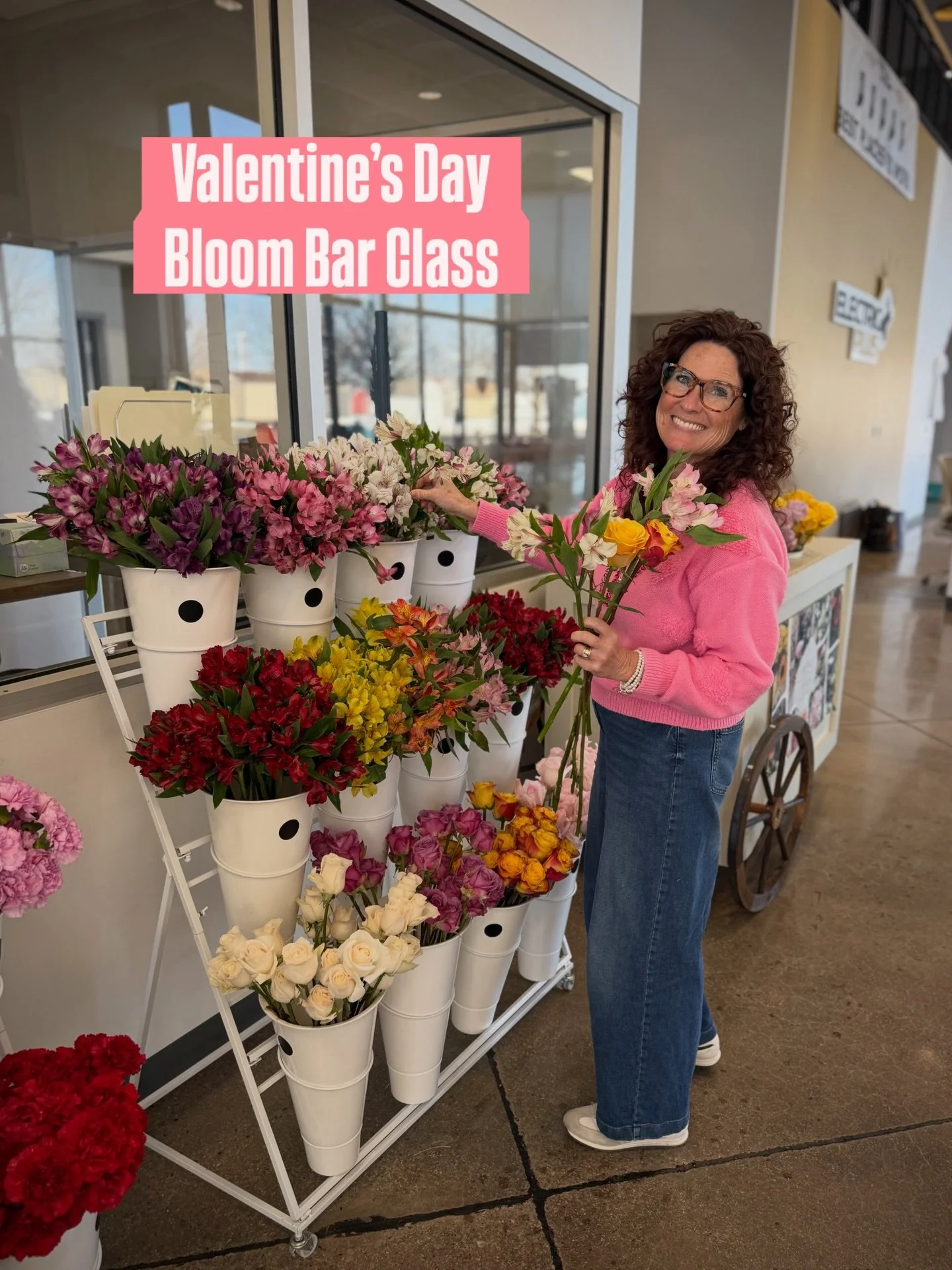 A sneak peak of just 1️⃣ of the many things we did during Valentines Day Week!

We LOVE with all our heart to teach these bouquet classes for all the hard working employees at Electric Plus! 

Each bouquet making class includes:
-hands on personalize