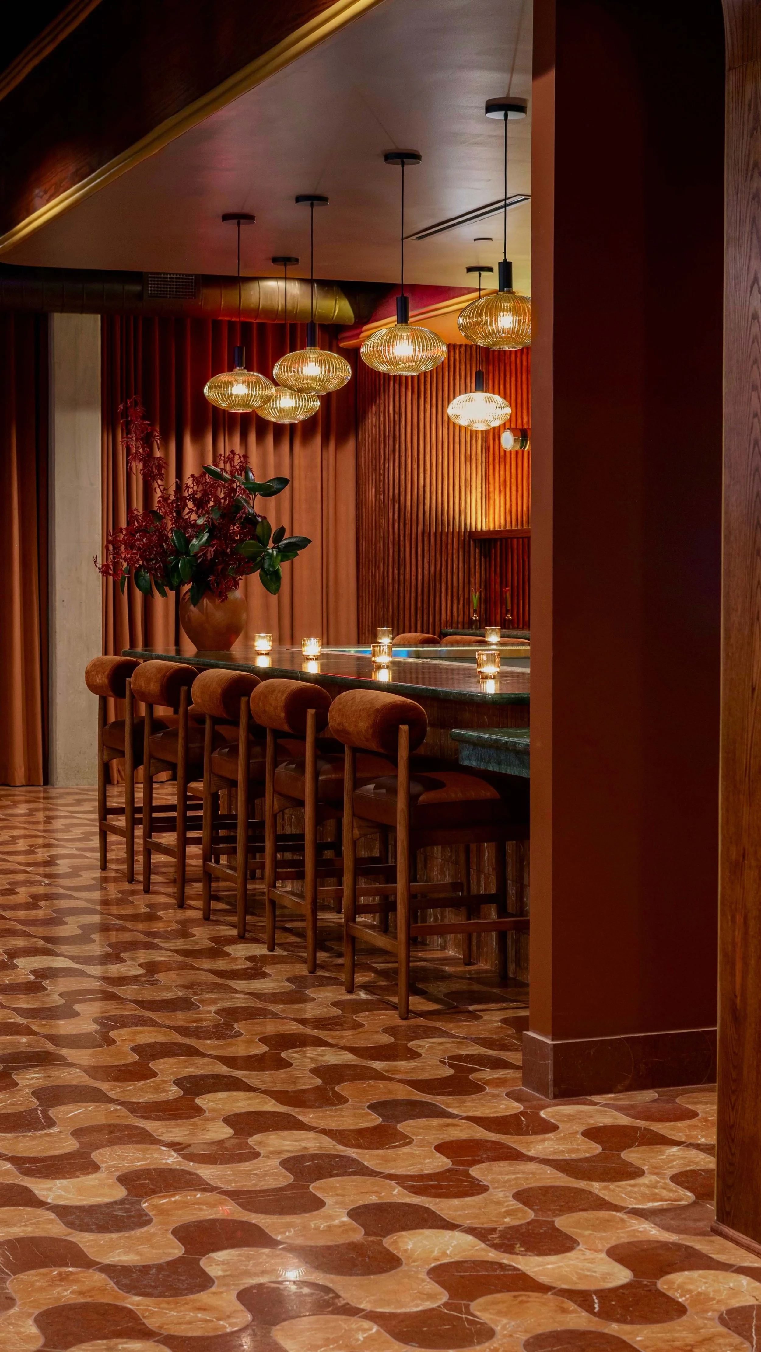 FoxtailBar_Final8_WebRes_Side.jpg