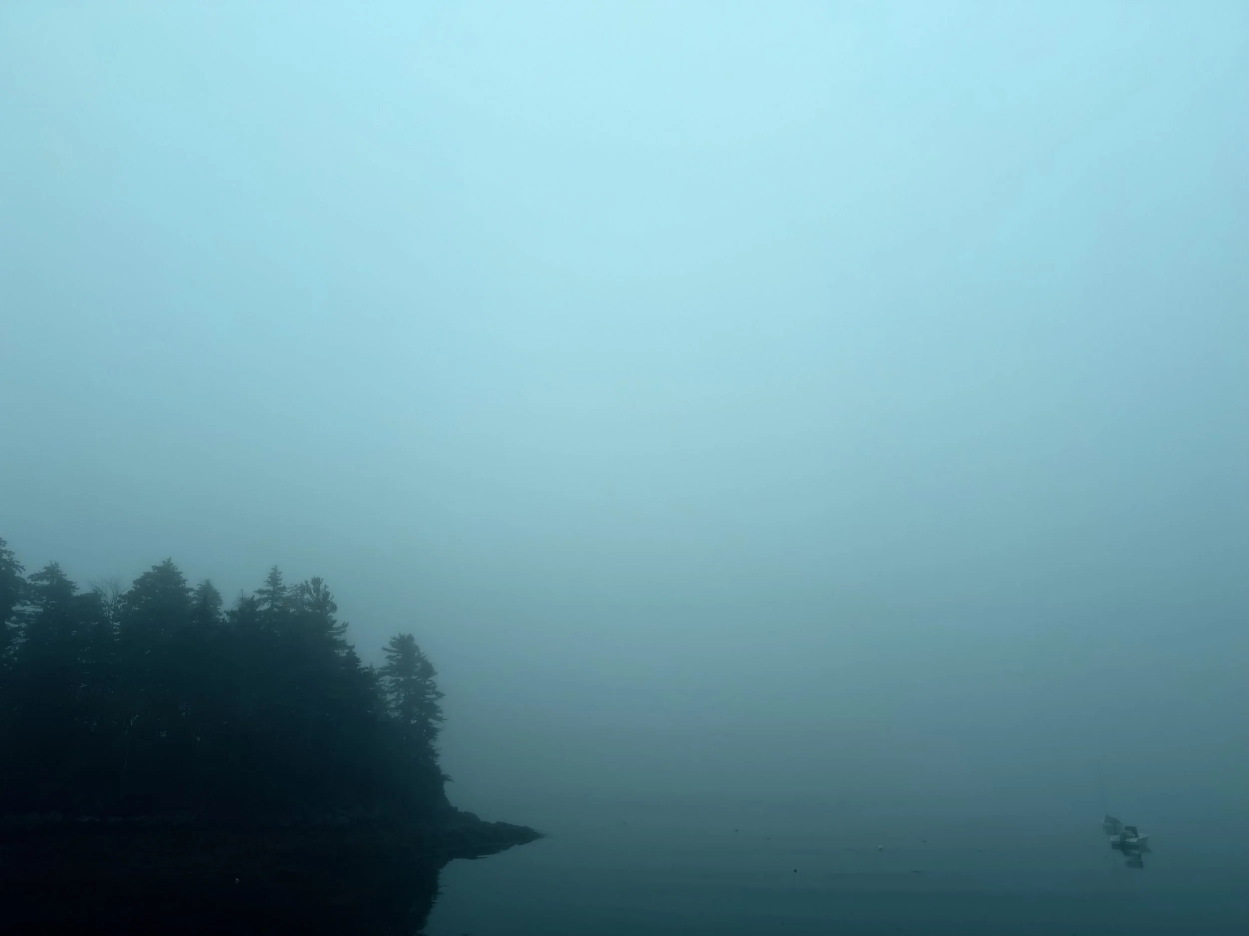 Heavy fog and mist