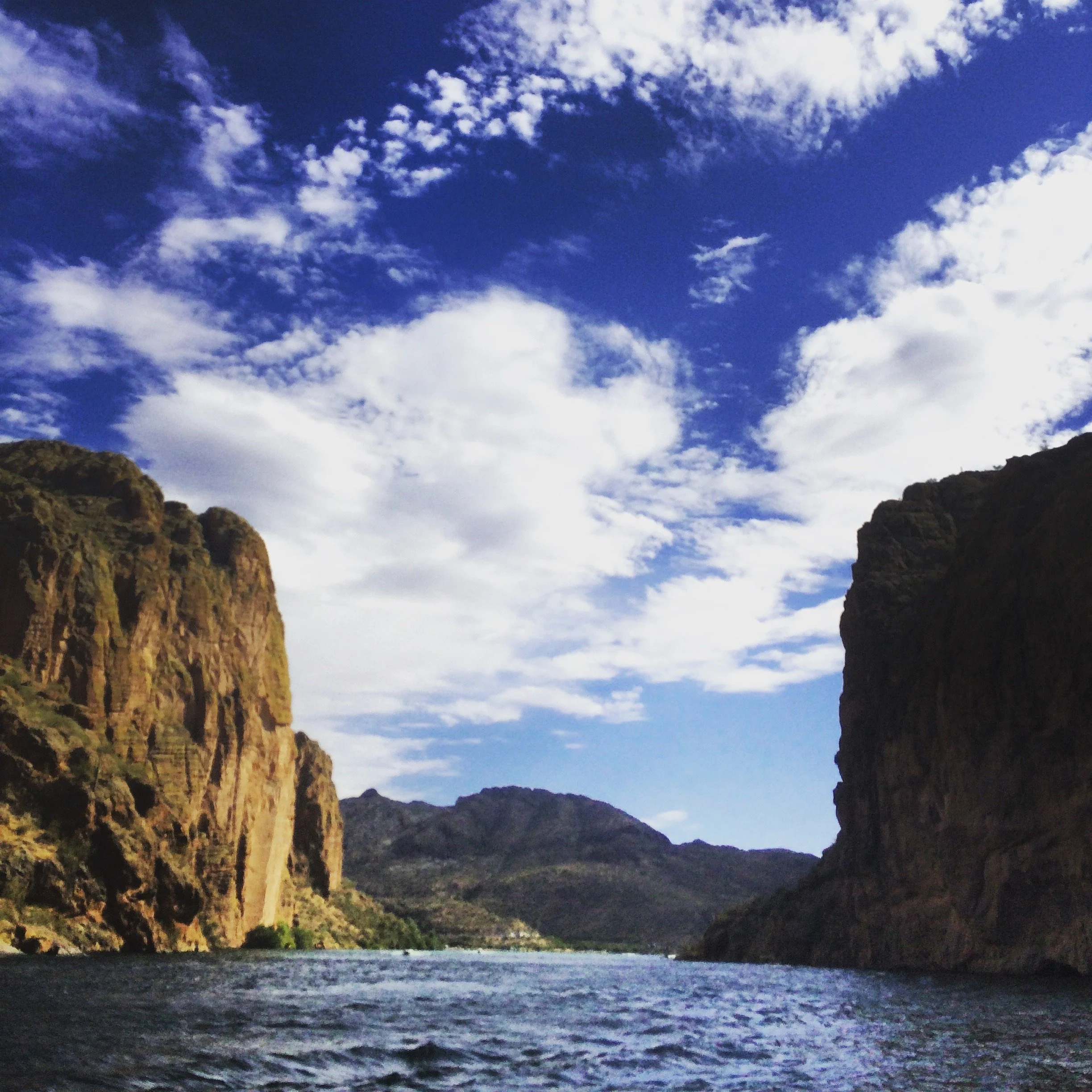 Phoenix has water... with boats?!