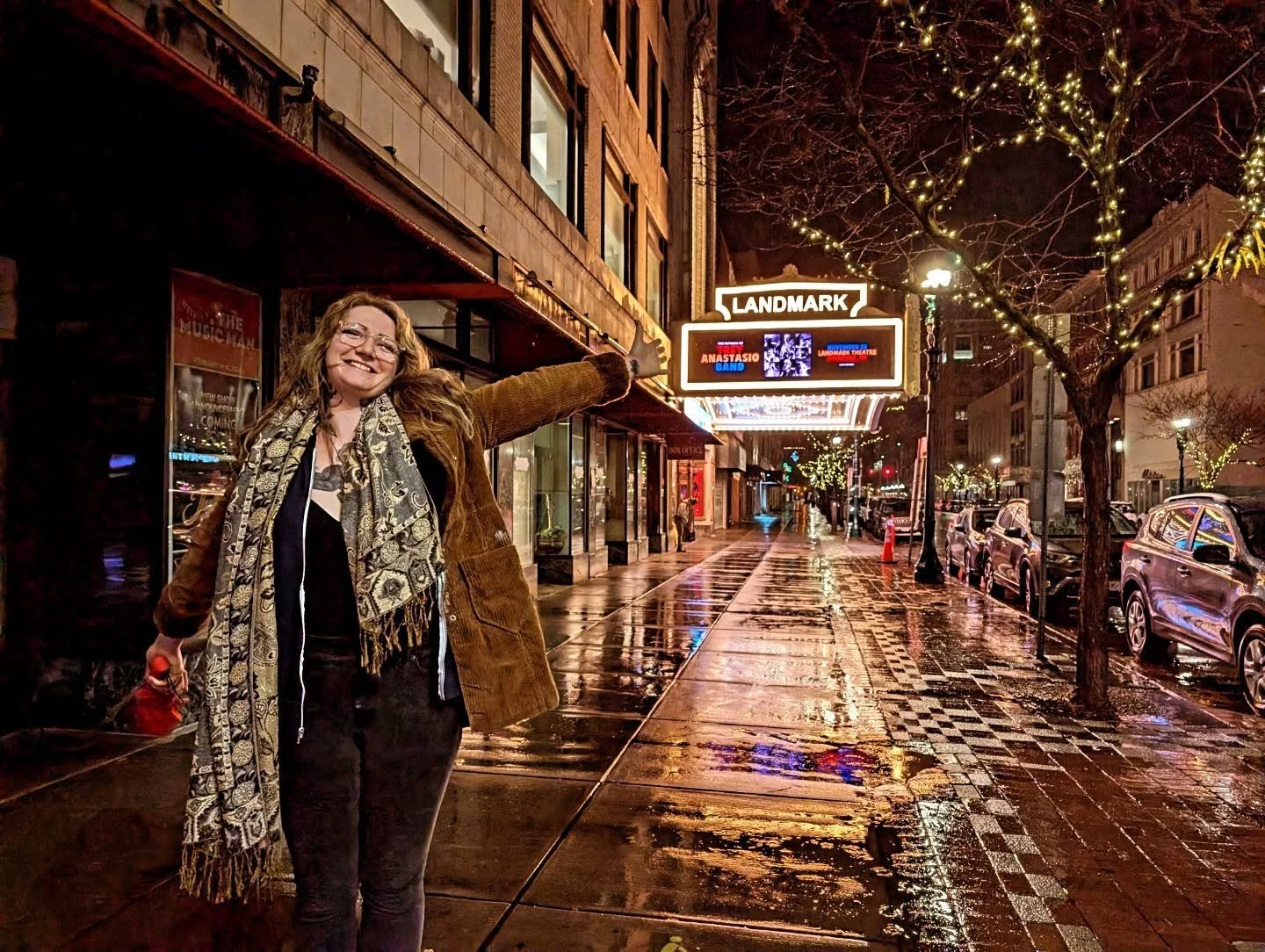 **I'm thinking about putting the APs up for sale today, but if you think I should wait until Friday let me know in the comments below**

Wow 🫠

I had a fantastic evening at the Landmark last night seeing @treyanastasio with @gabigogos 

The energy, 