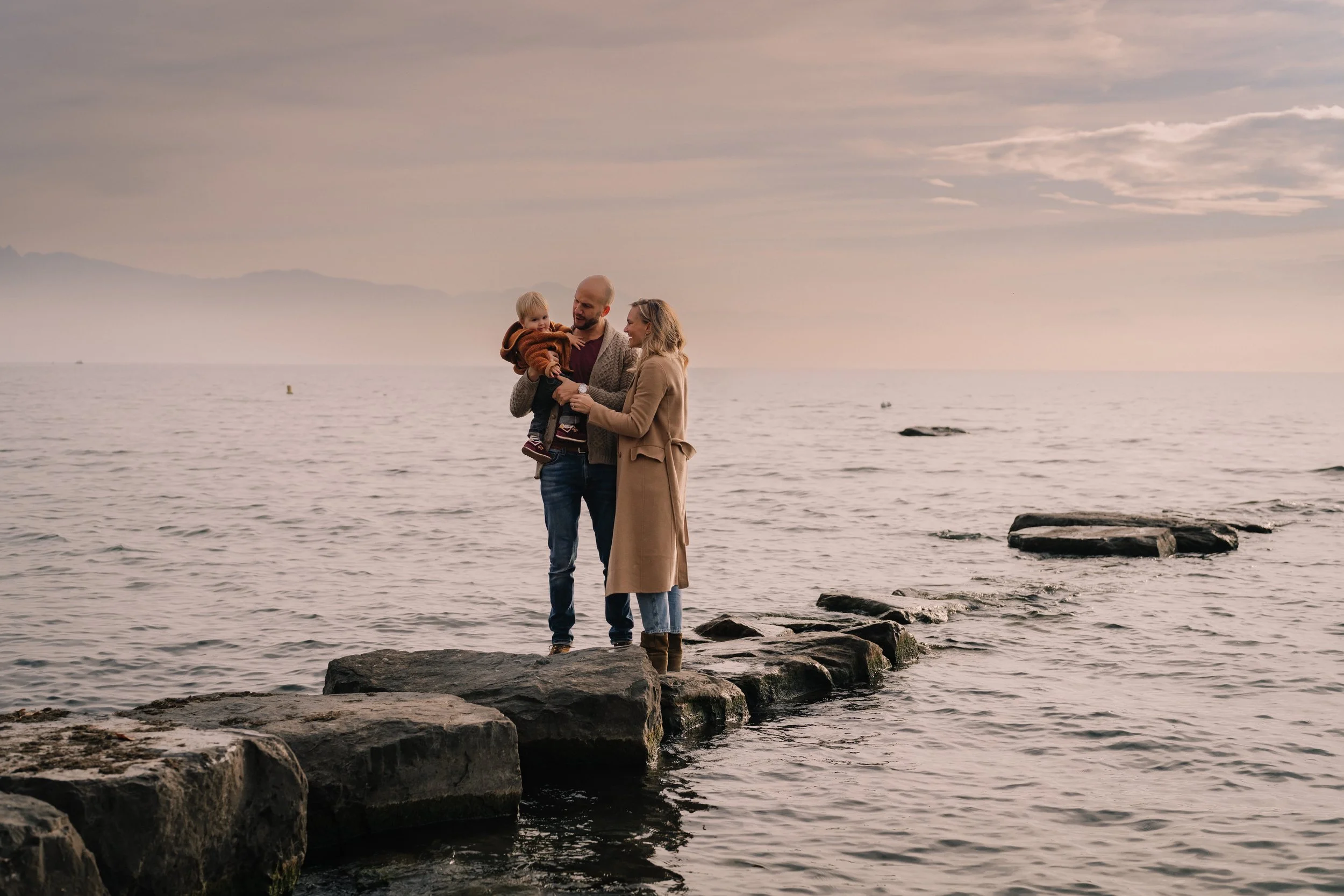 2910202101Geneva Family Photographer and Blogger website.jpg