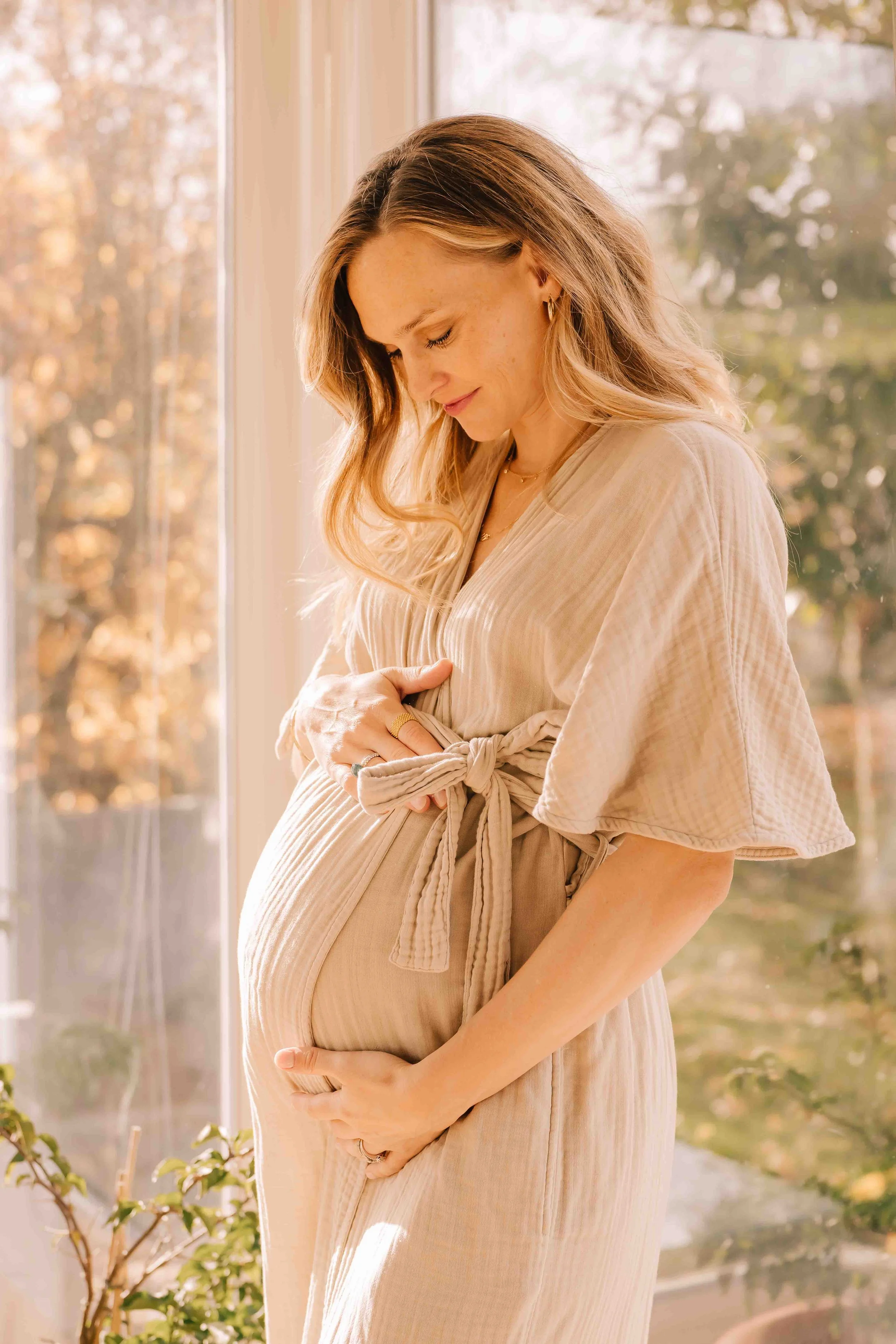 12022-11-26 Elisa maternity session2022Lens and Sensibility Family Photographer.jpg