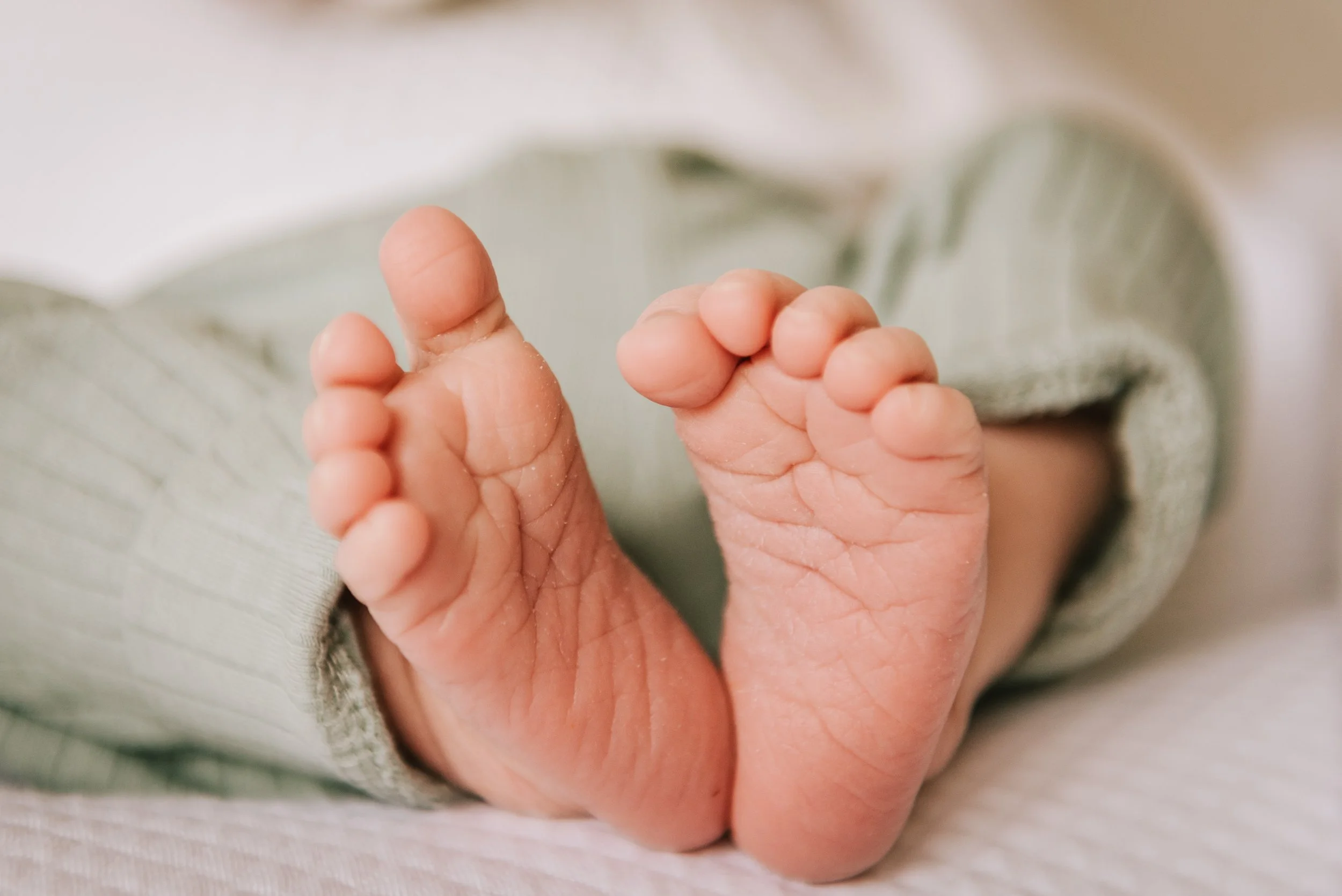 0408202001Geneva Family Photographer and Blogger website.jpg