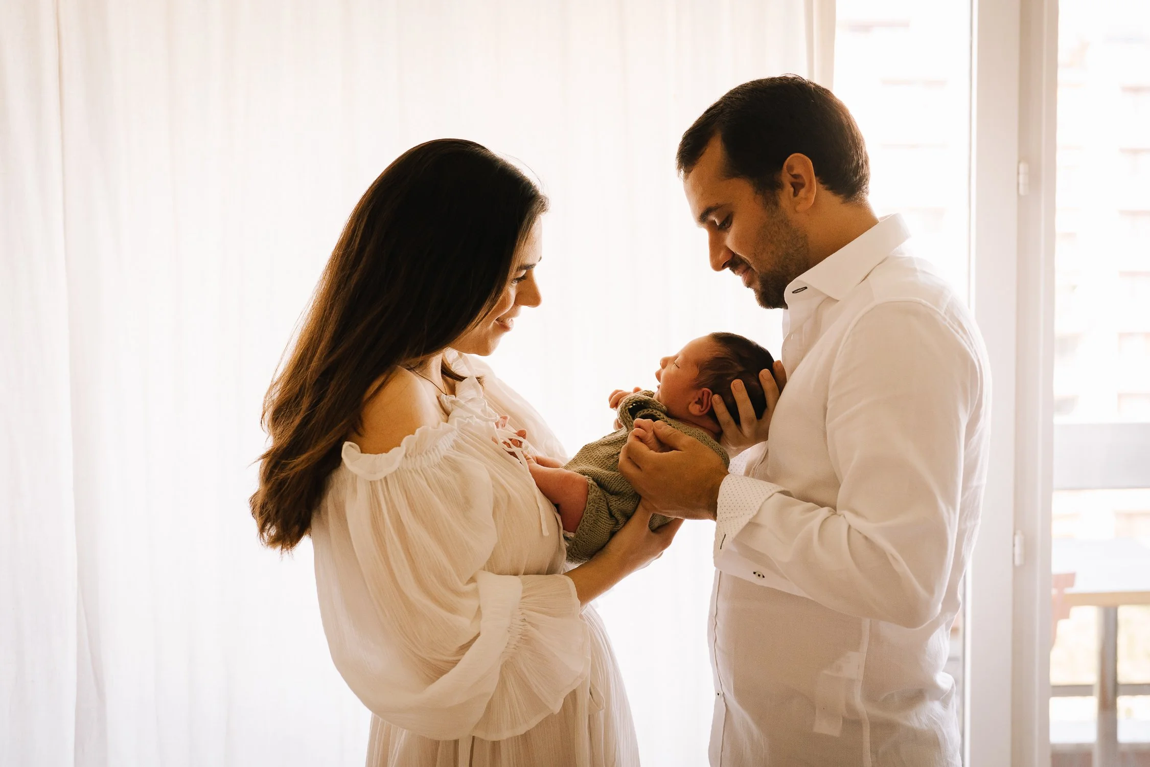 1405202201 Newborn Photographer in Switzerland.jpg