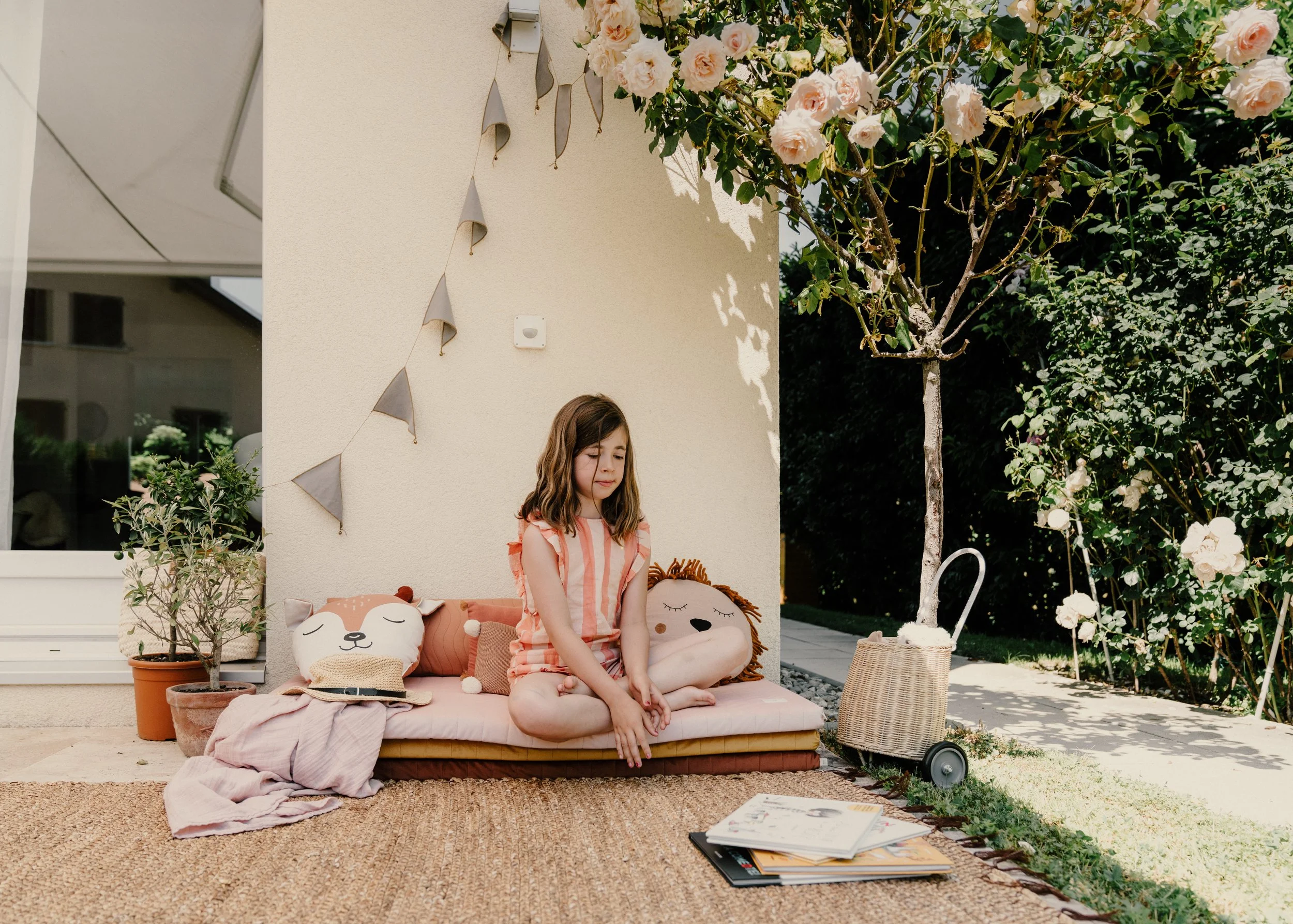 1506202101Geneva Family Photographer and Blogger website-2.jpg