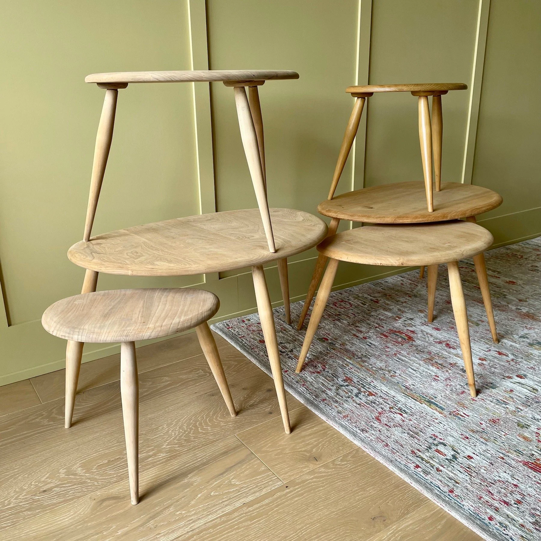 Ercol Pebble 2.jpg