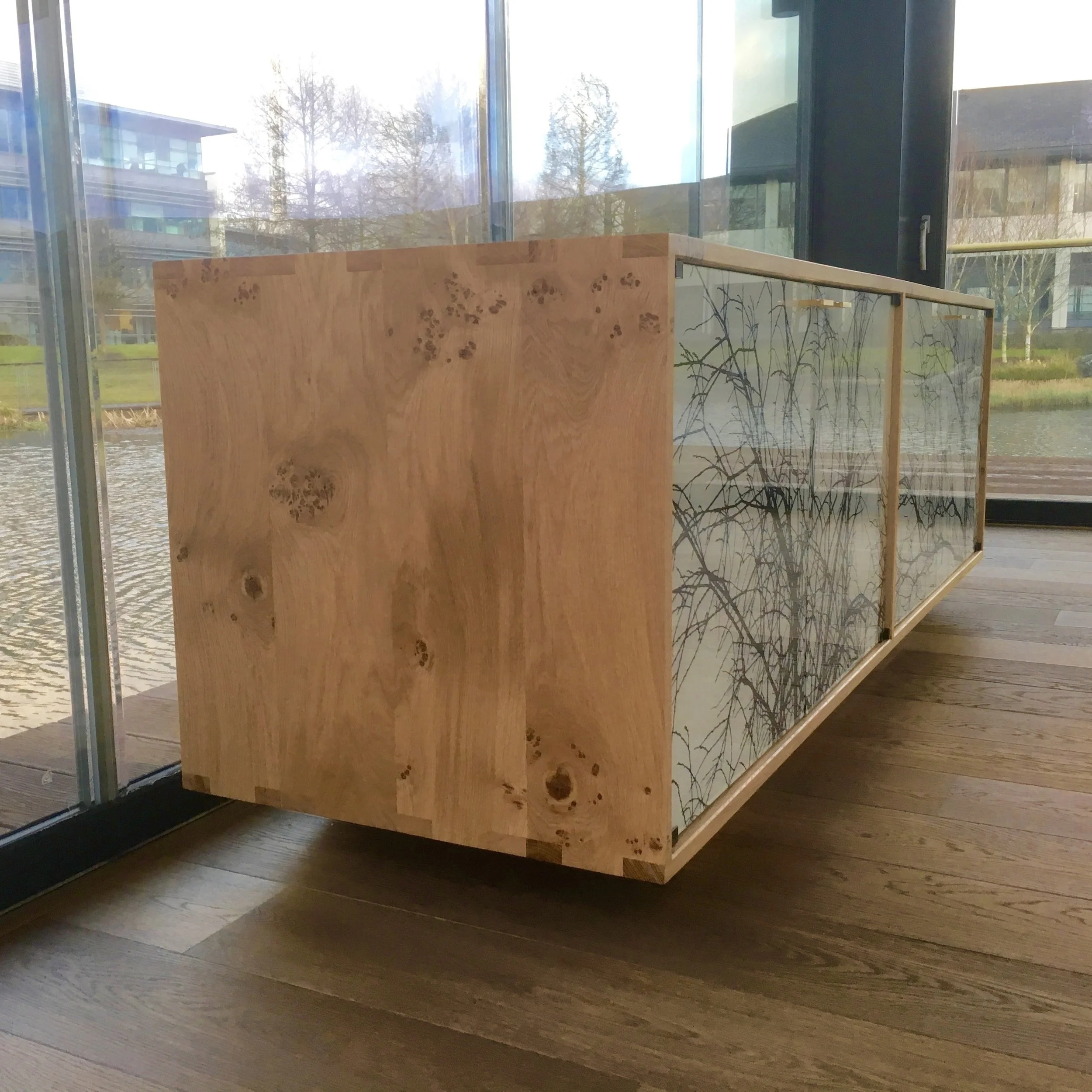 Credenza 5.jpg