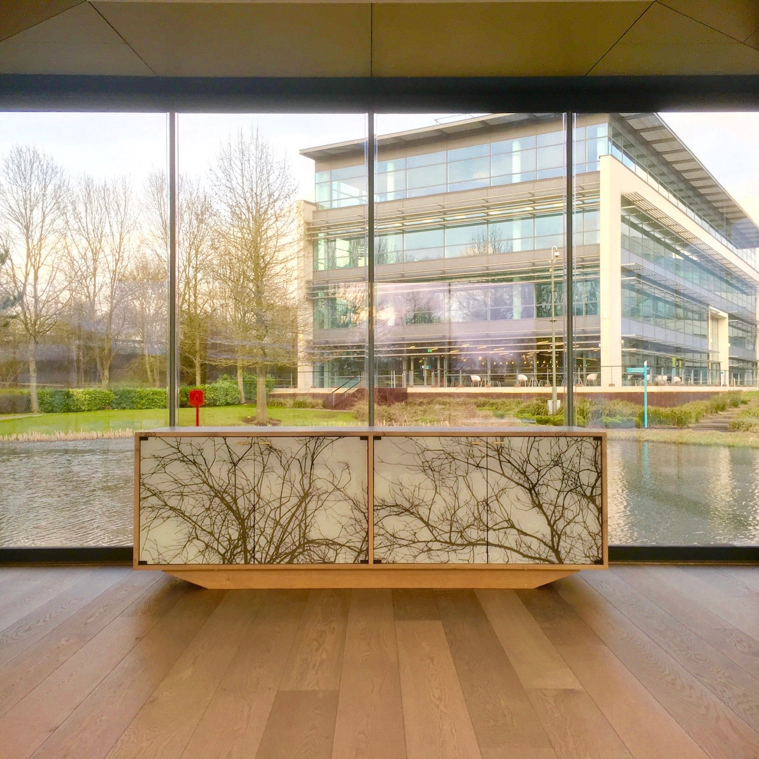 Credenza 1.jpg