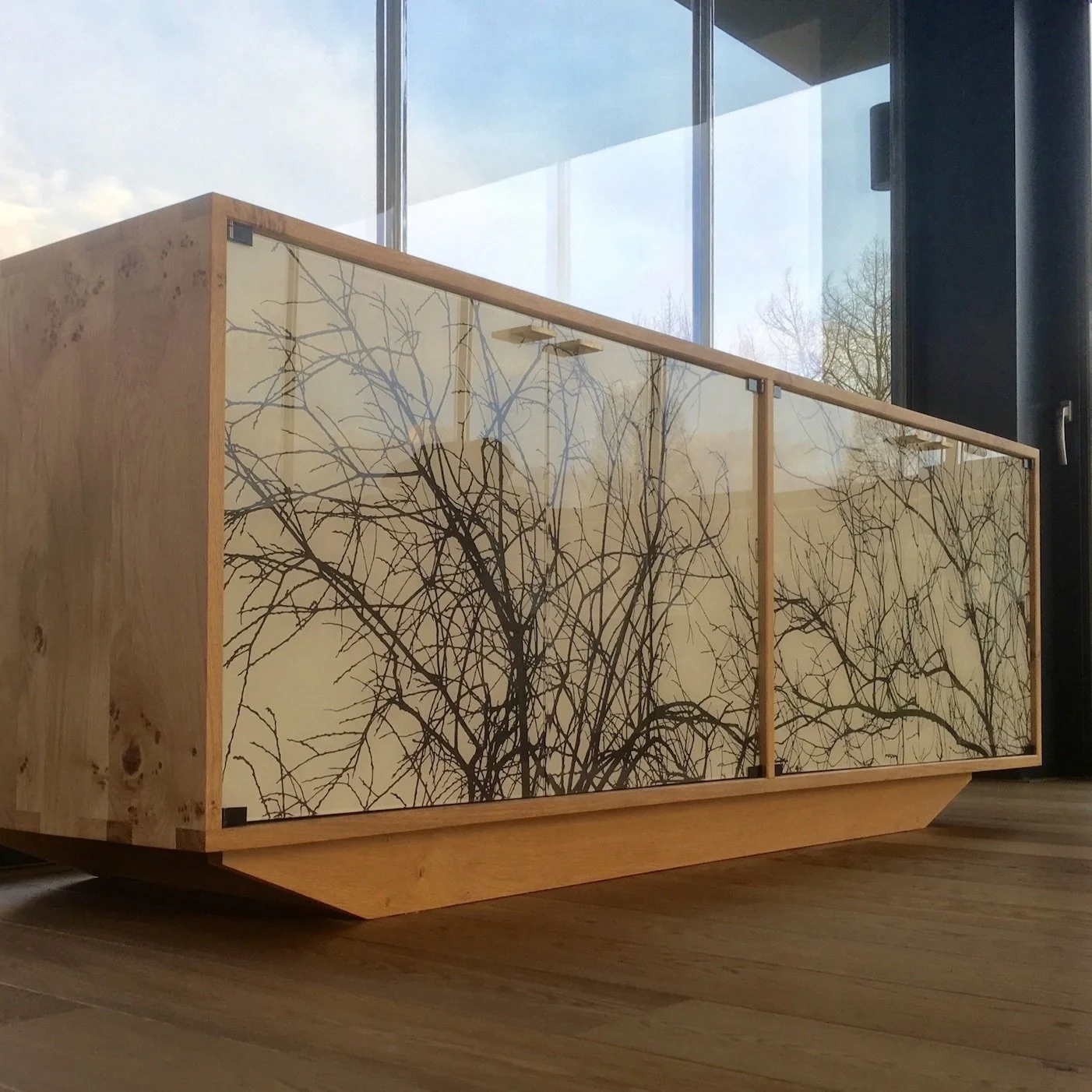 Burr Oak Credenza / Media Centre