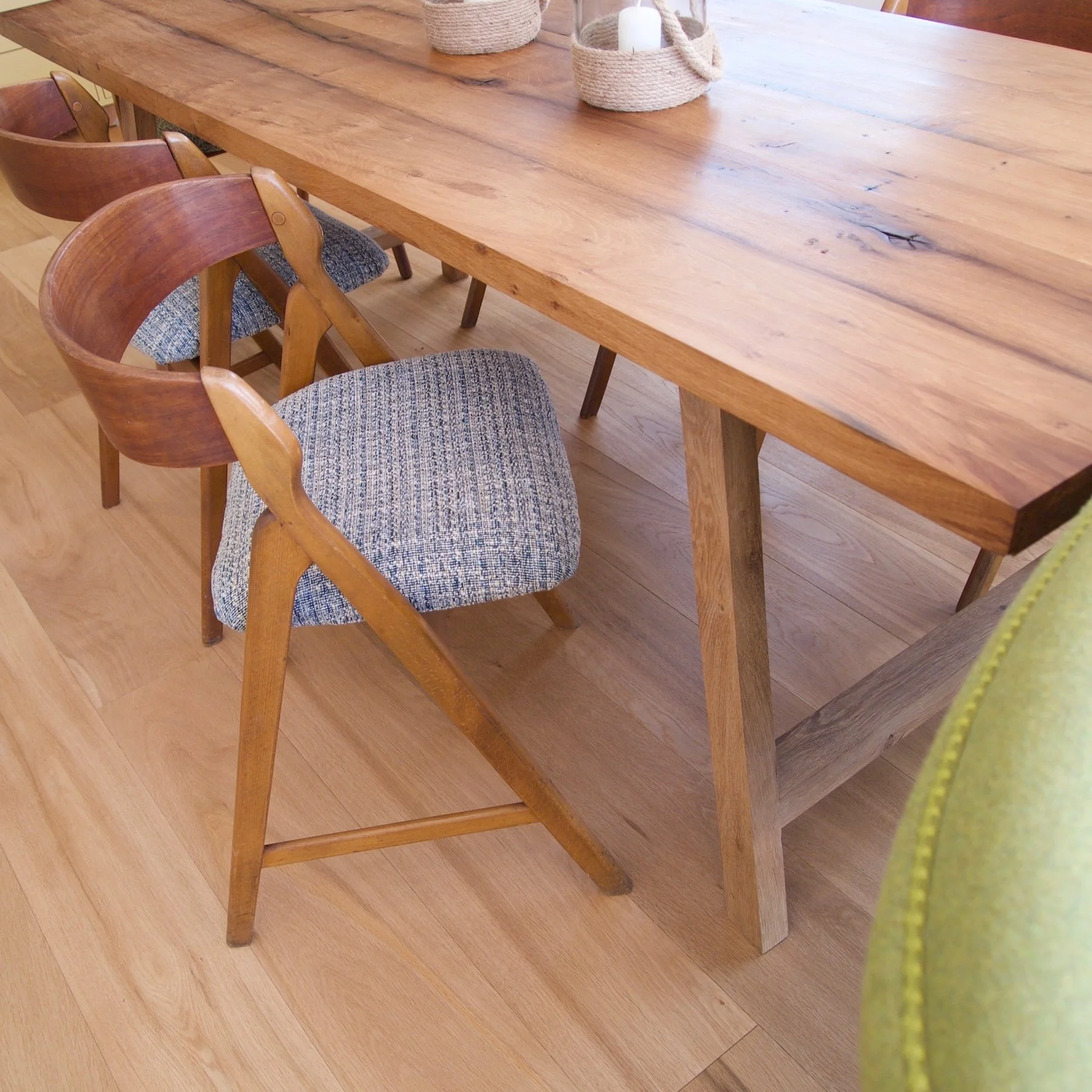 Oak Table 3.jpg