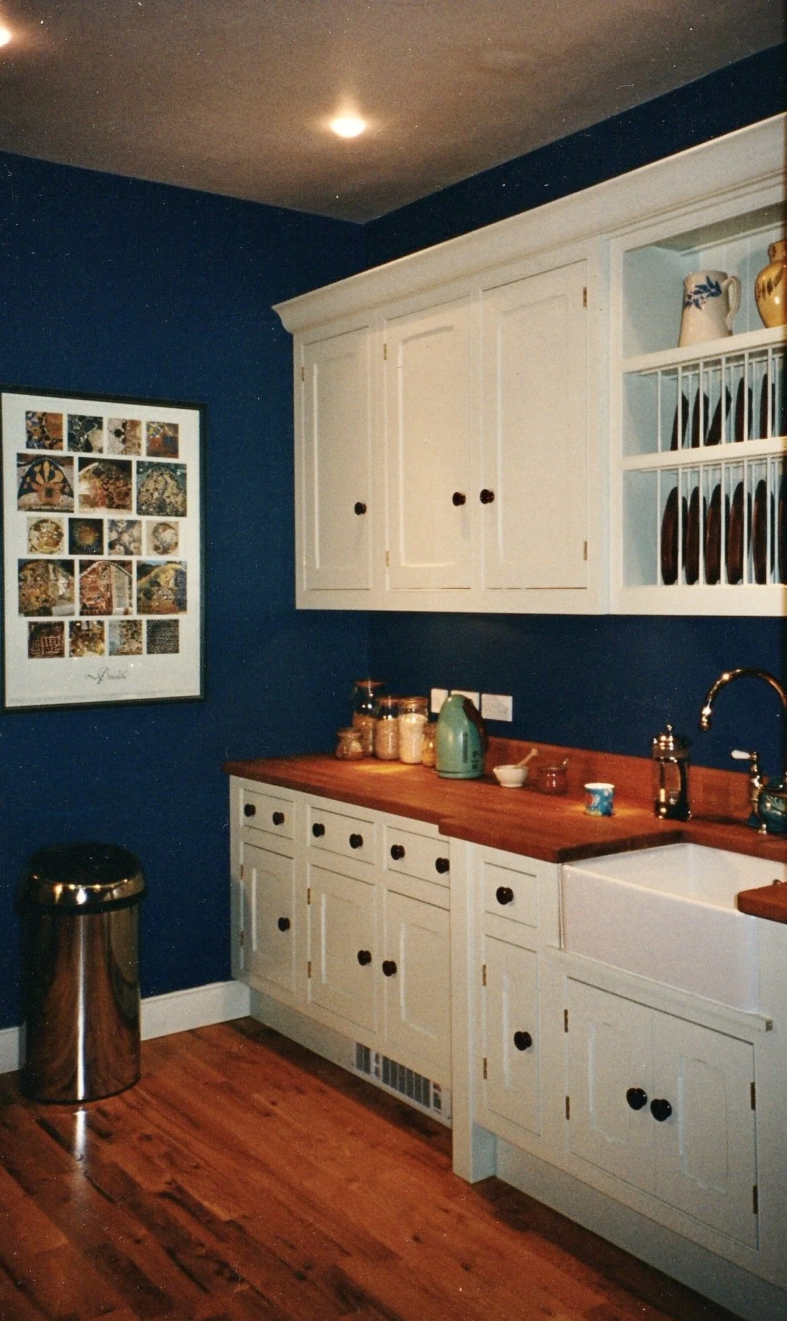 Cabin Traditional Kitchen 2.jpg