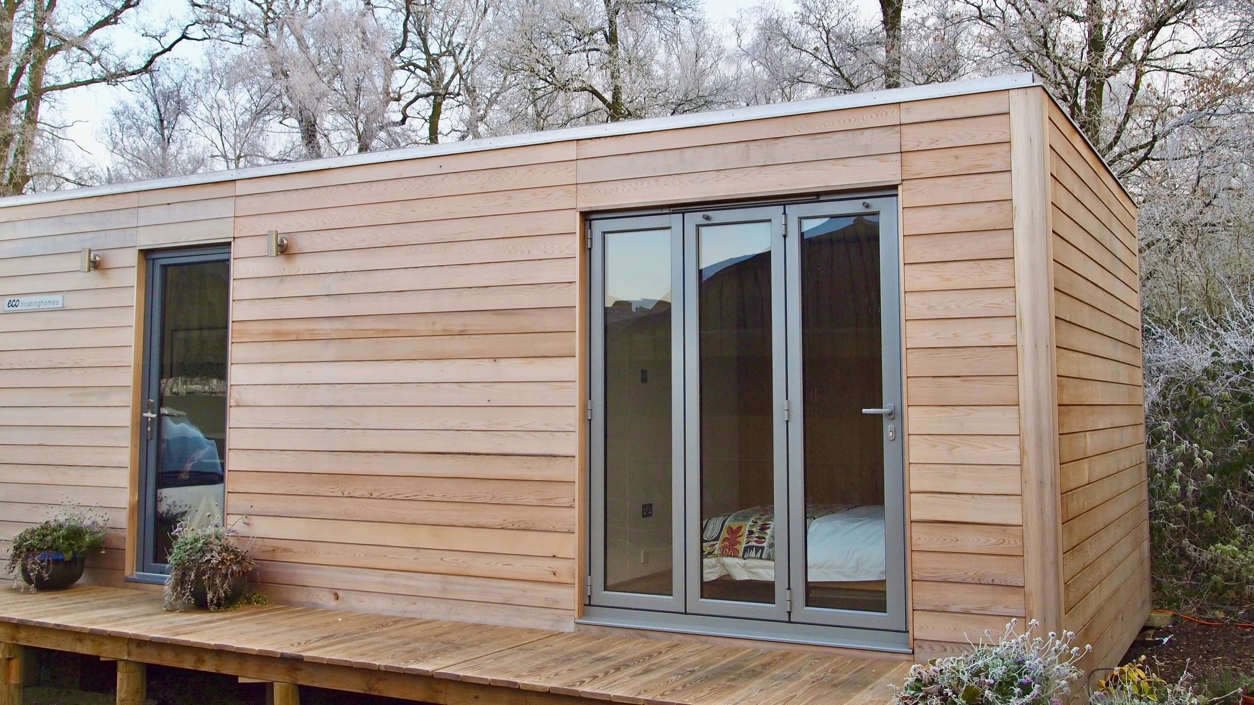 Cabin on a frosty morning.JPG