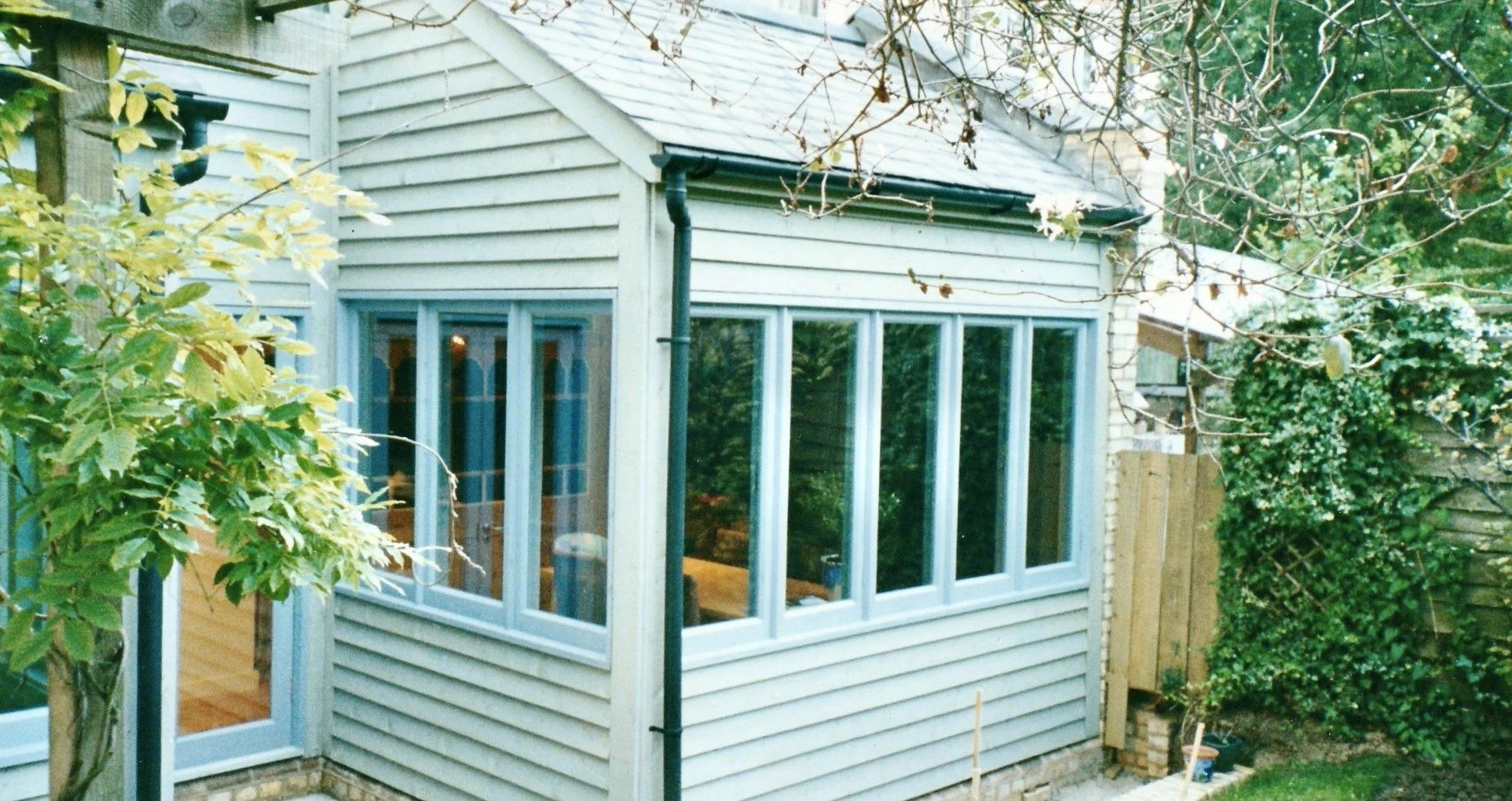 Blue Garden Cabin 2.jpg