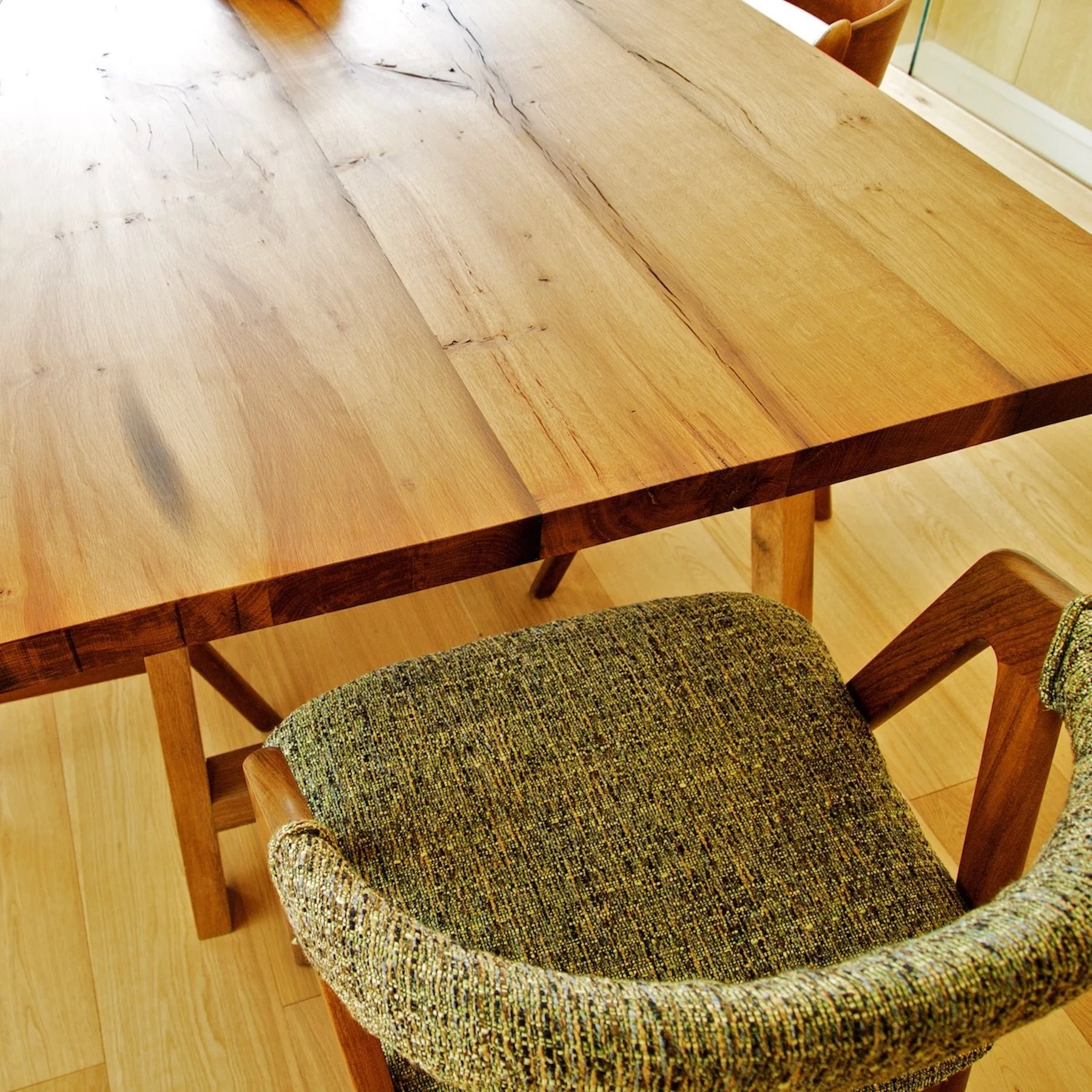 Oak Table 4.jpg