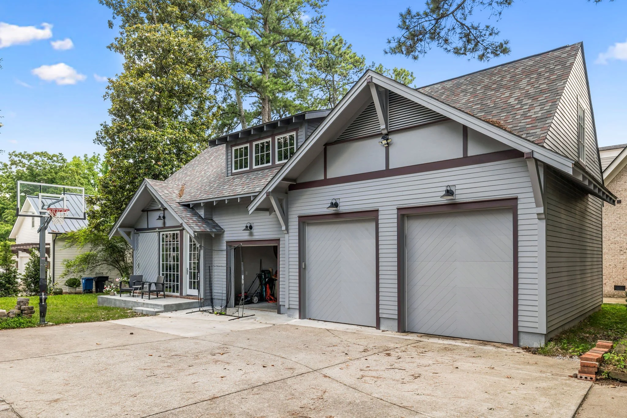 1-425 Boyd Mill Ave - 001.jpg