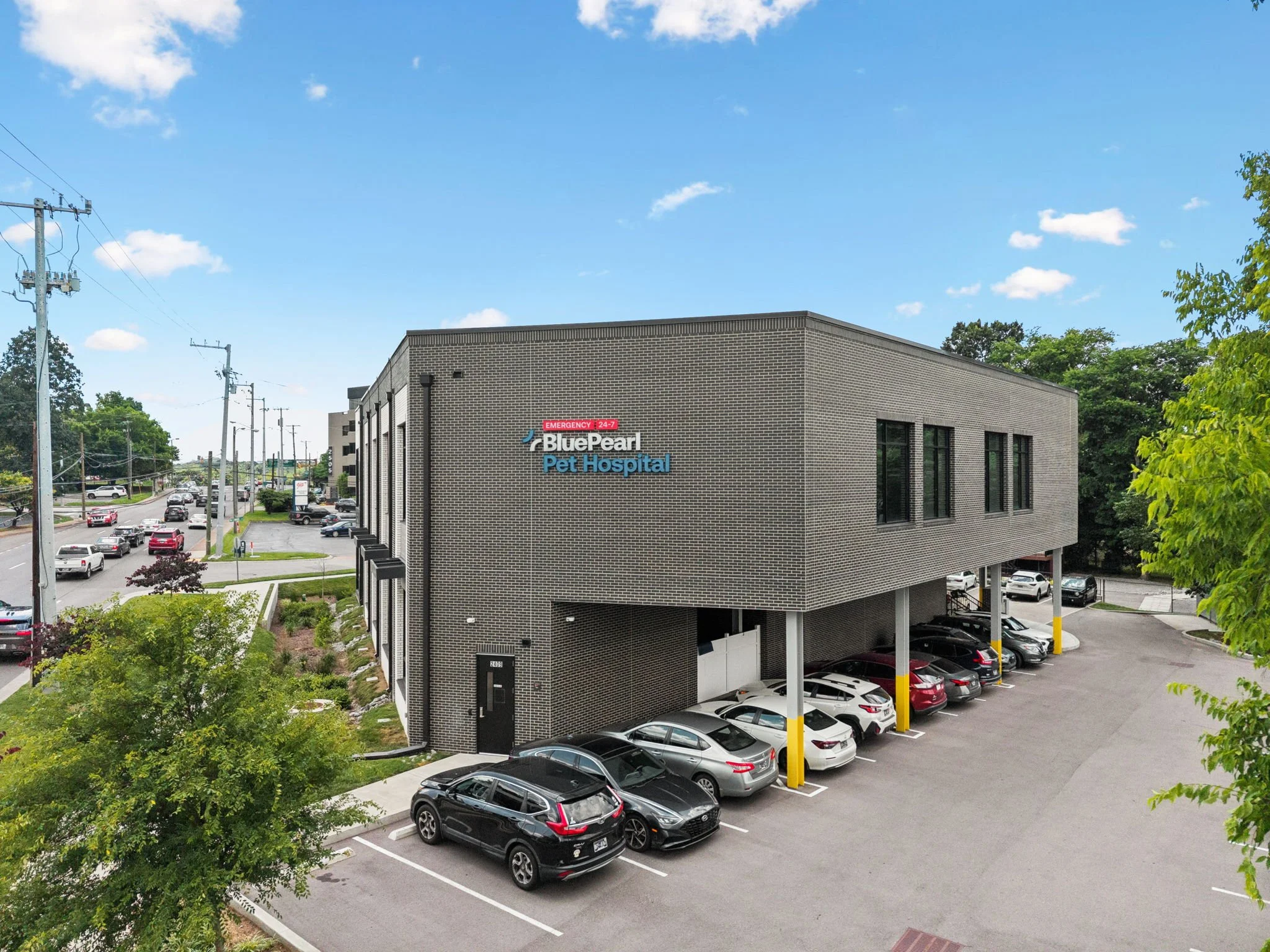 19-2409 21st Ave - 018.jpg