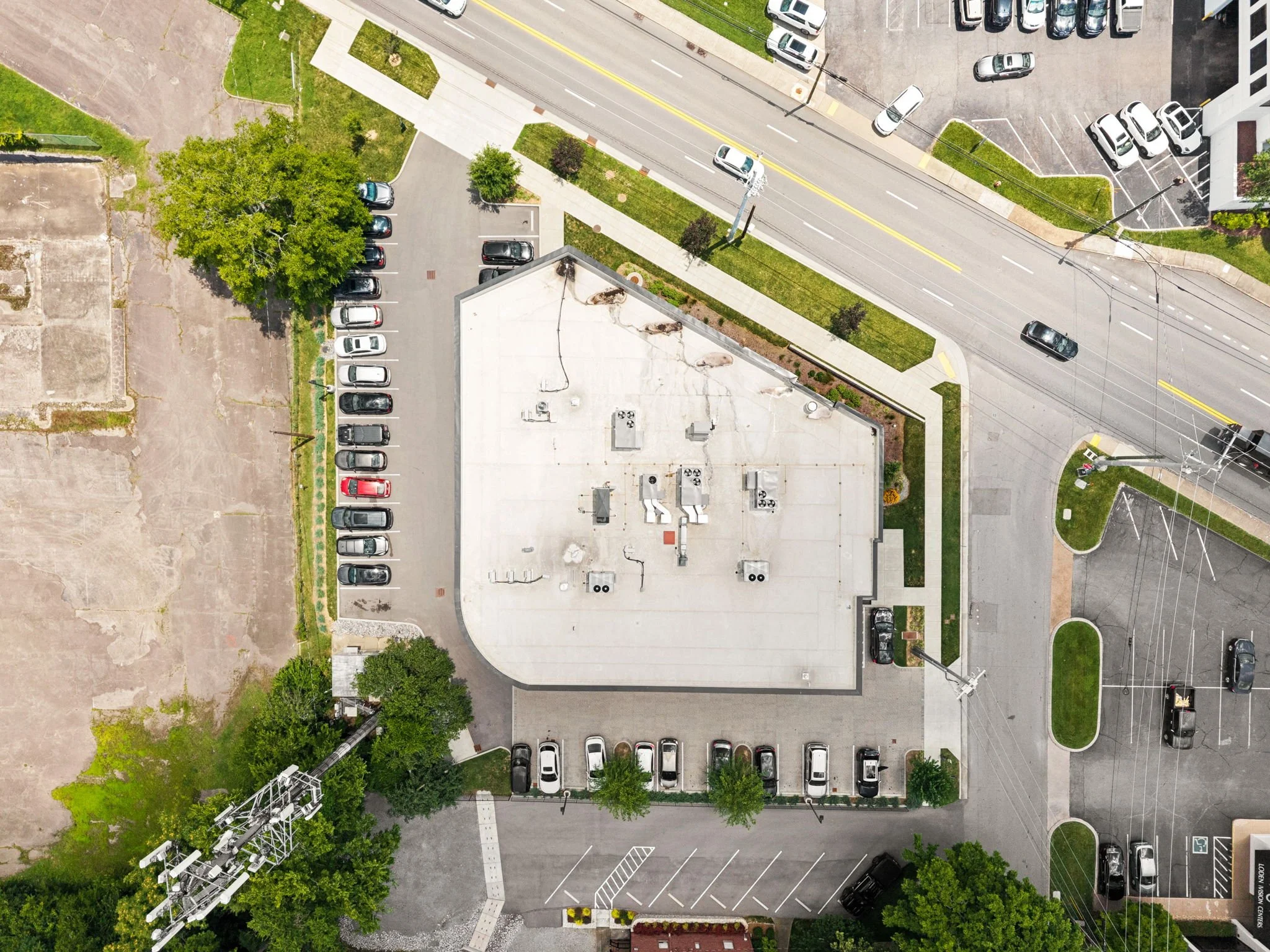 11-2409 21st Ave - 011.jpg