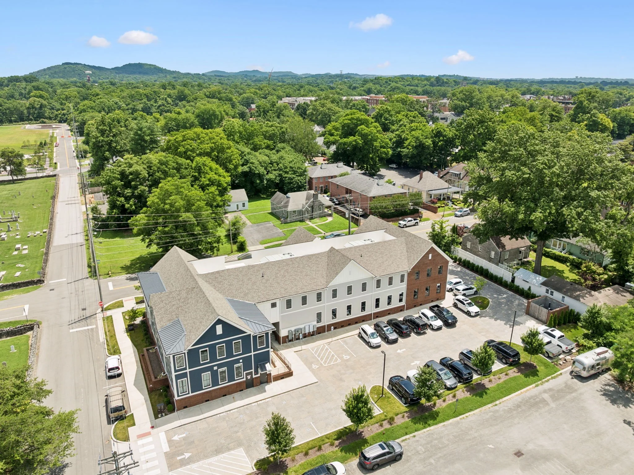 FOURTH AVENUE OFFICE BUILDING