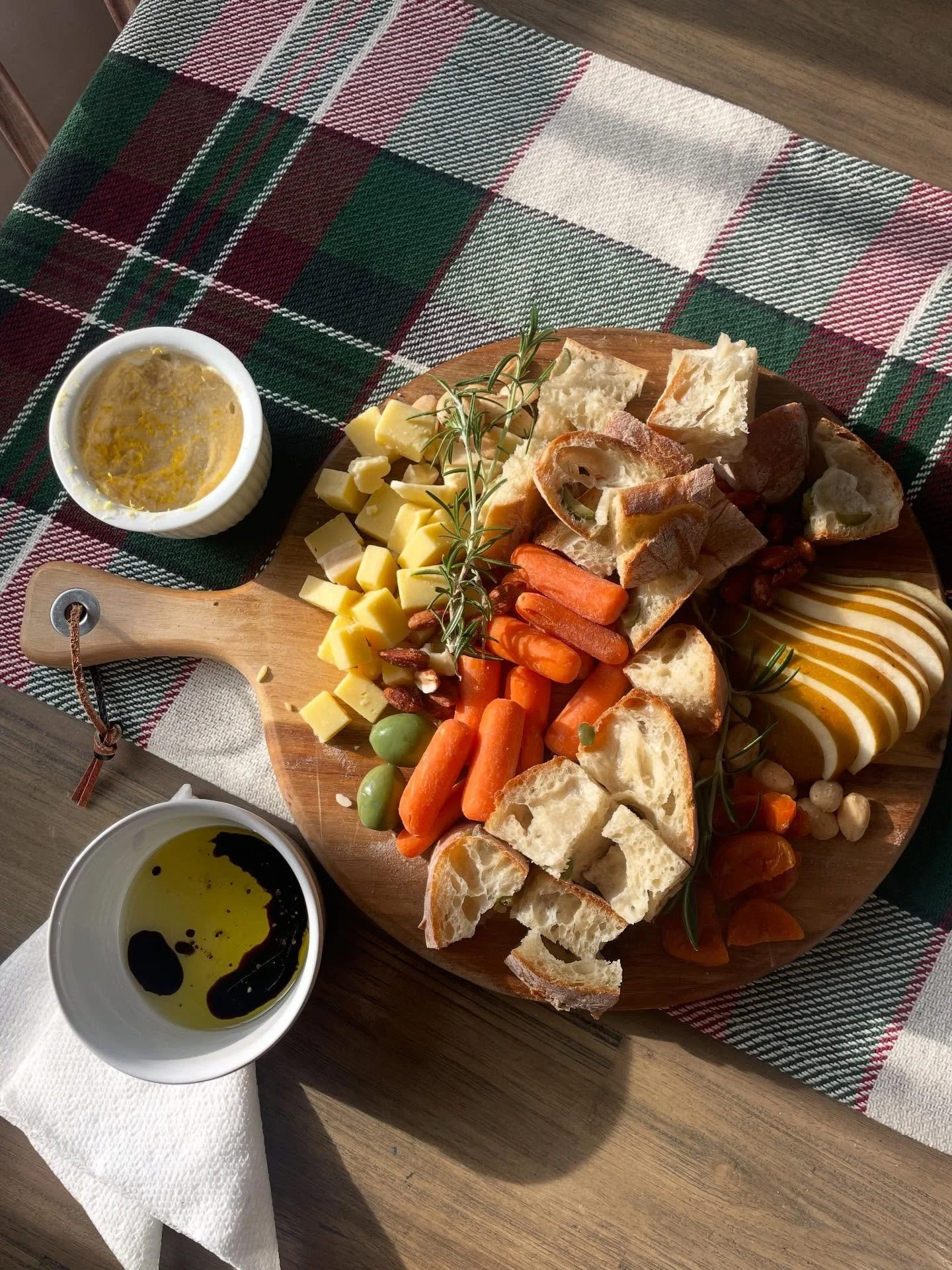 Five years later&hellip;and I&rsquo;m back! 🥳

Cyber Monday feels like the perfect comeback. Can&rsquo;t wait to share what I&rsquo;ve been building&mdash;new things coming soon✨