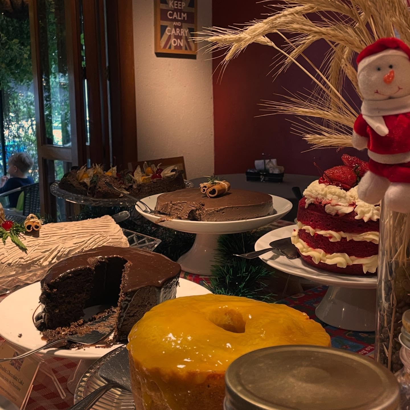 Na v&eacute;spera &eacute; que tudo desacelera. Pouco a pouco o momento aguardado se aproxima e a sensa&ccedil;&atilde;o de luzes, aromas e sabores nos contagia do saber de ser, Natal.