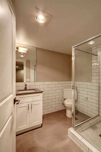42216_4_1---Bathroom.jpg