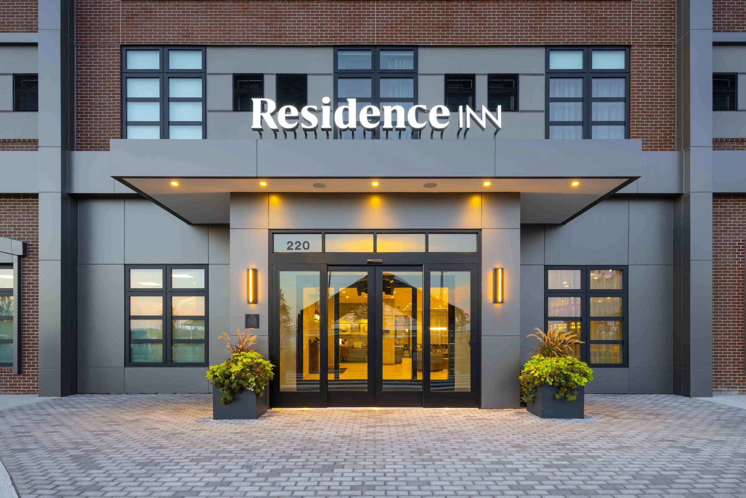 _SPA2647Res Entrance.jpg