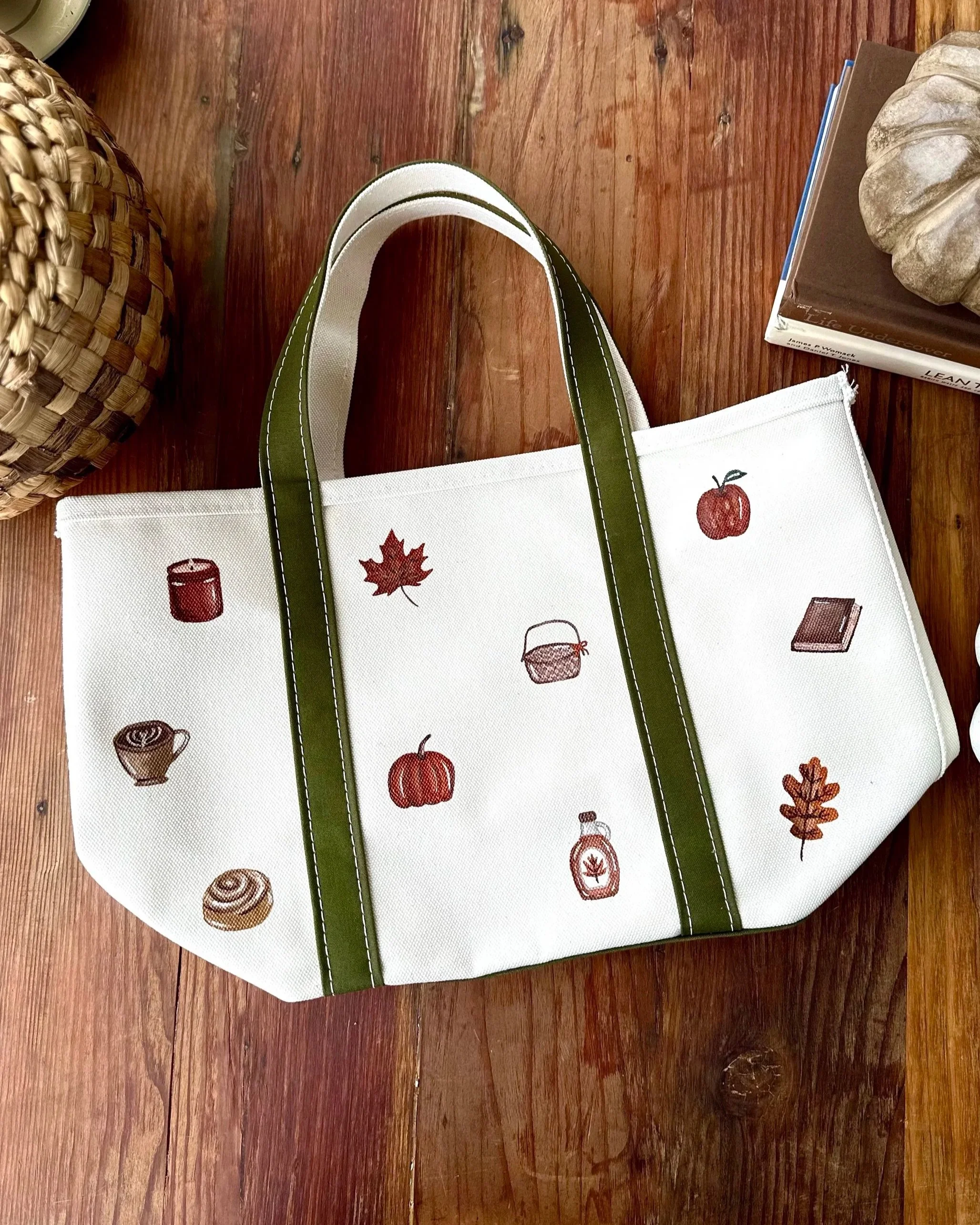 Fall Icon Medium Tote