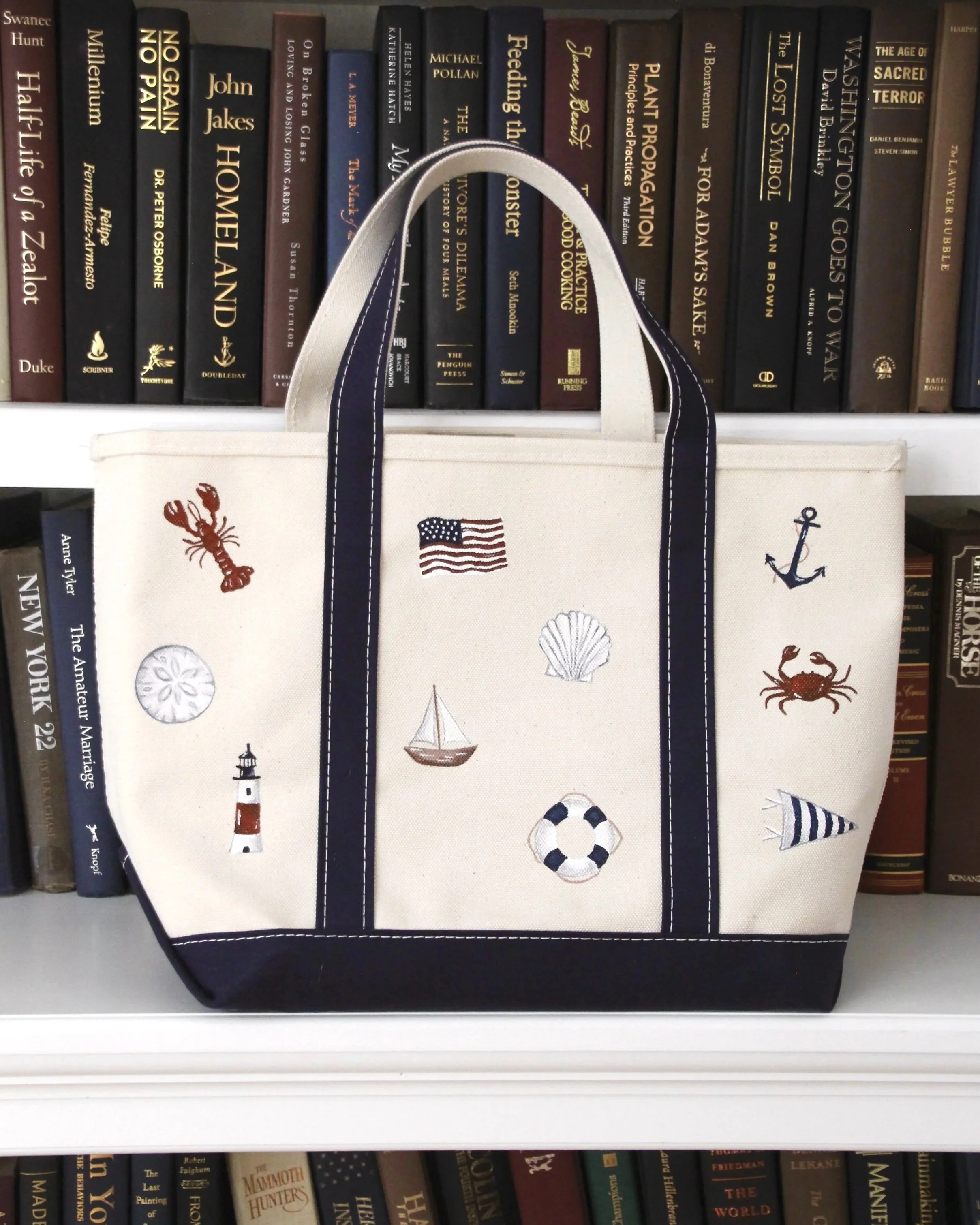 Coastal Icon Medium Tote