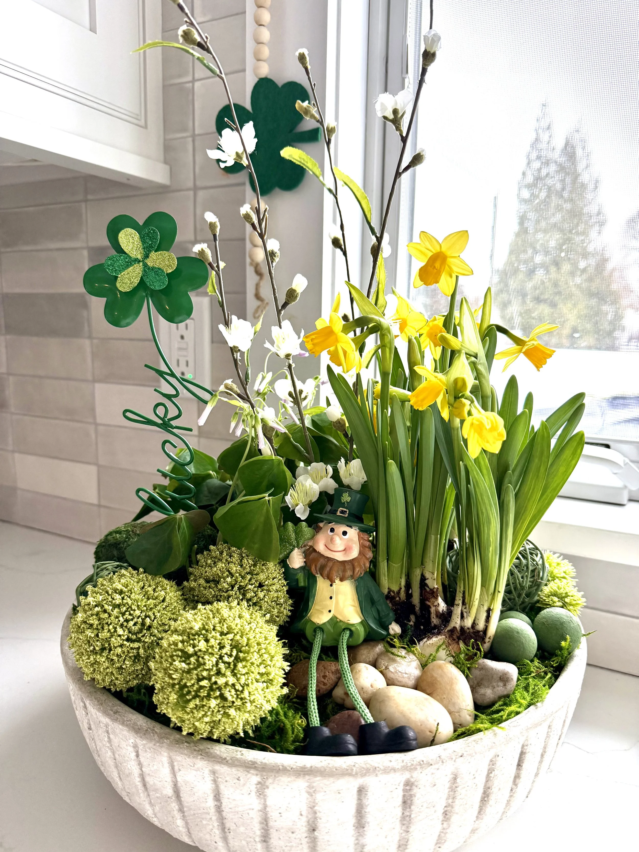 Porch + Palette St Patricks Day Tabletop Large.jpg