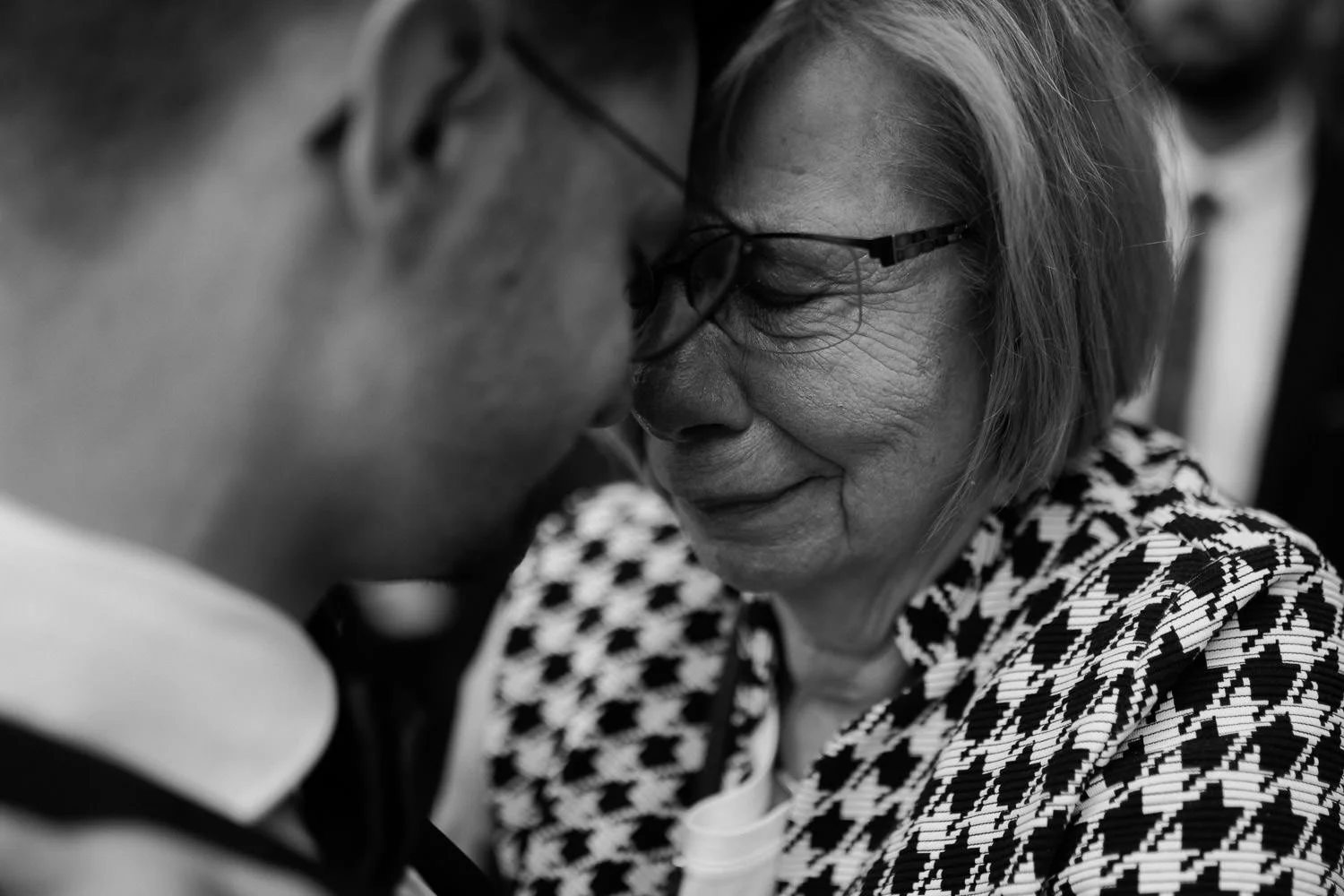 Portrait Mann und ältere Frau, Schwarzweiß Foto