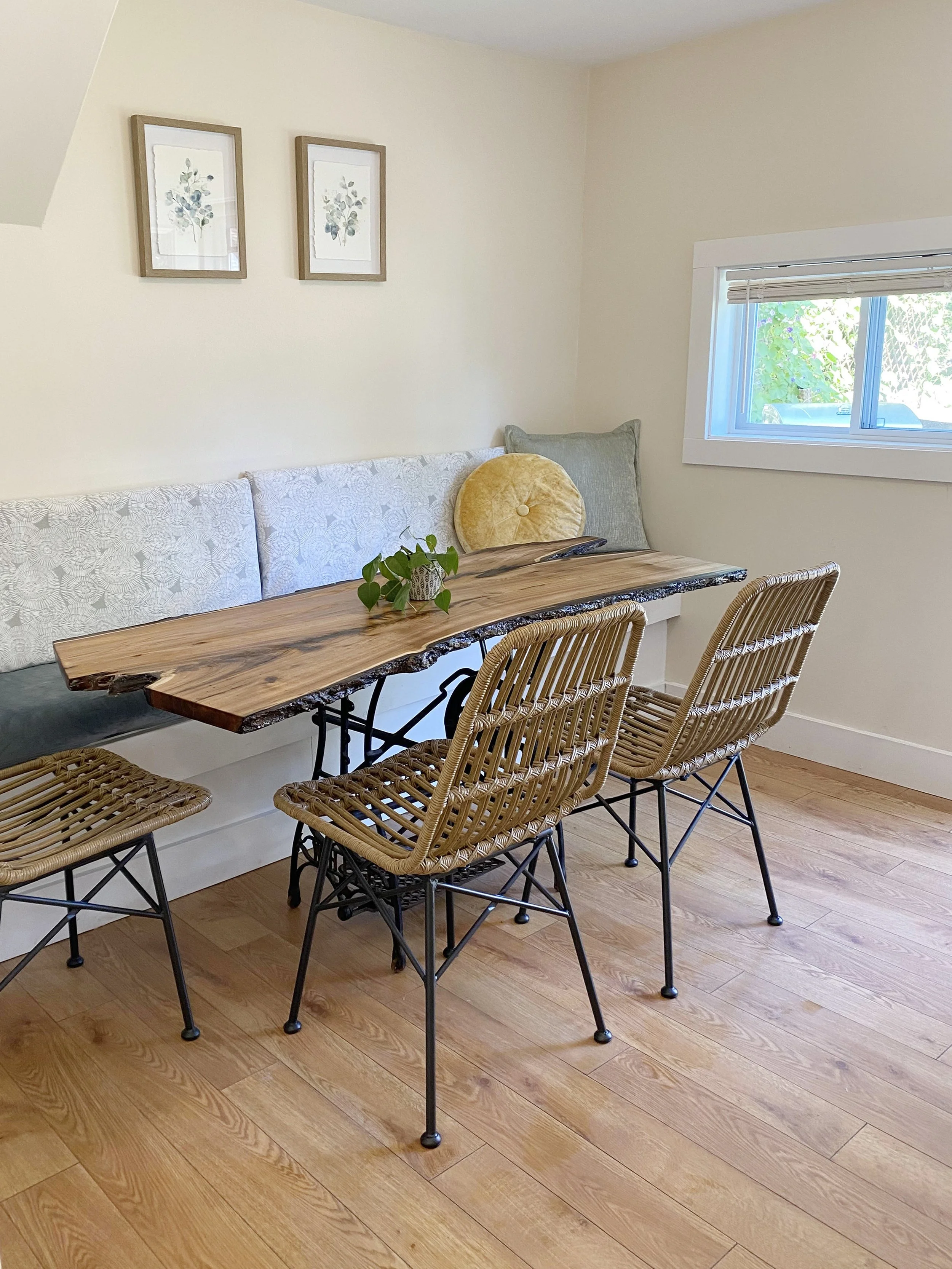 Dining 1 - edited.jpg