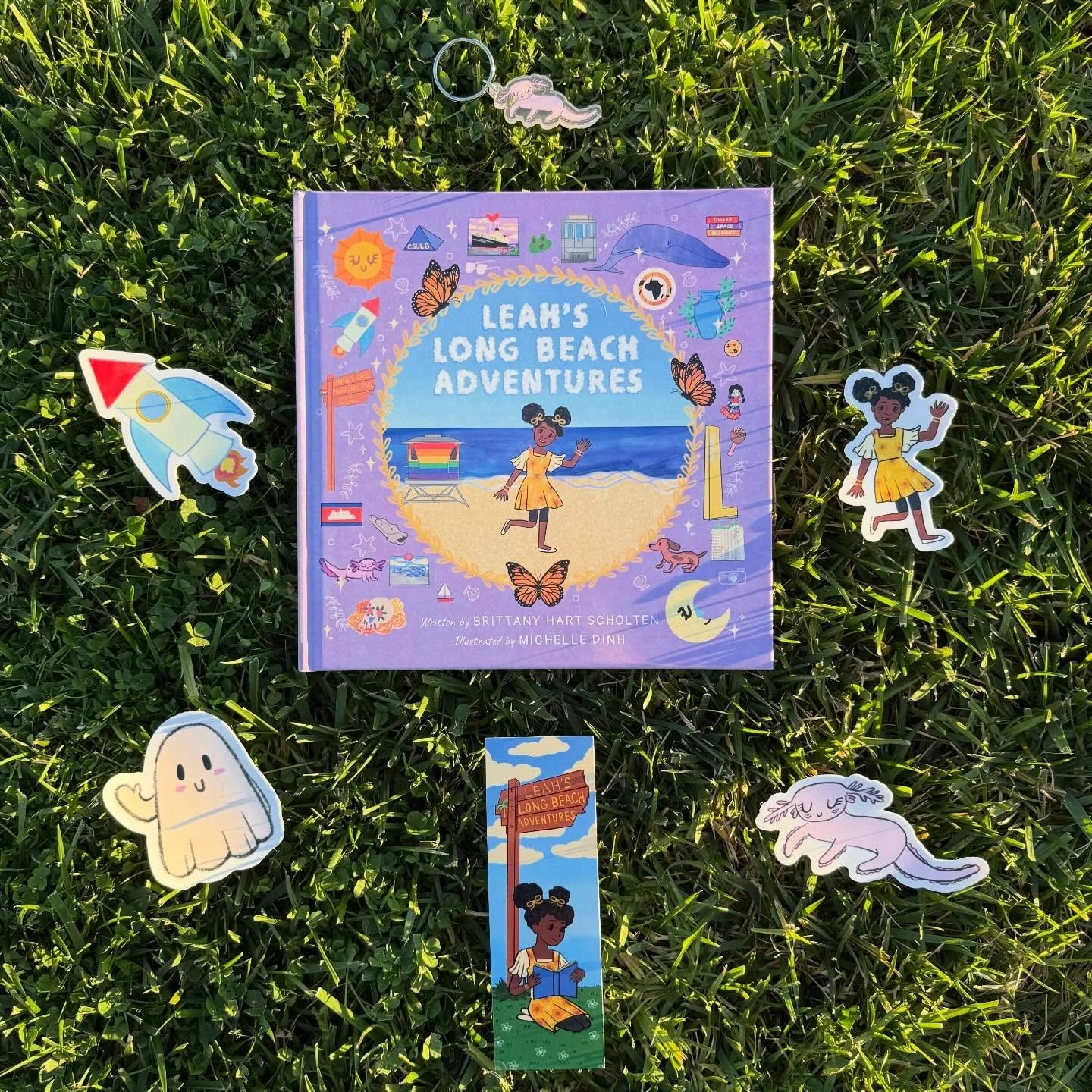 🌈🎉Signed book giveaway🎉🌈

🚀 To celebrate my launch, I&rsquo;ll be giving away one signed copy of Leah&rsquo;s Long Beach Adventures, stickers, a bookmark, and a axolotl keychain to one lucky Long Beach Resident.

To enter please:
1️⃣ Like this p