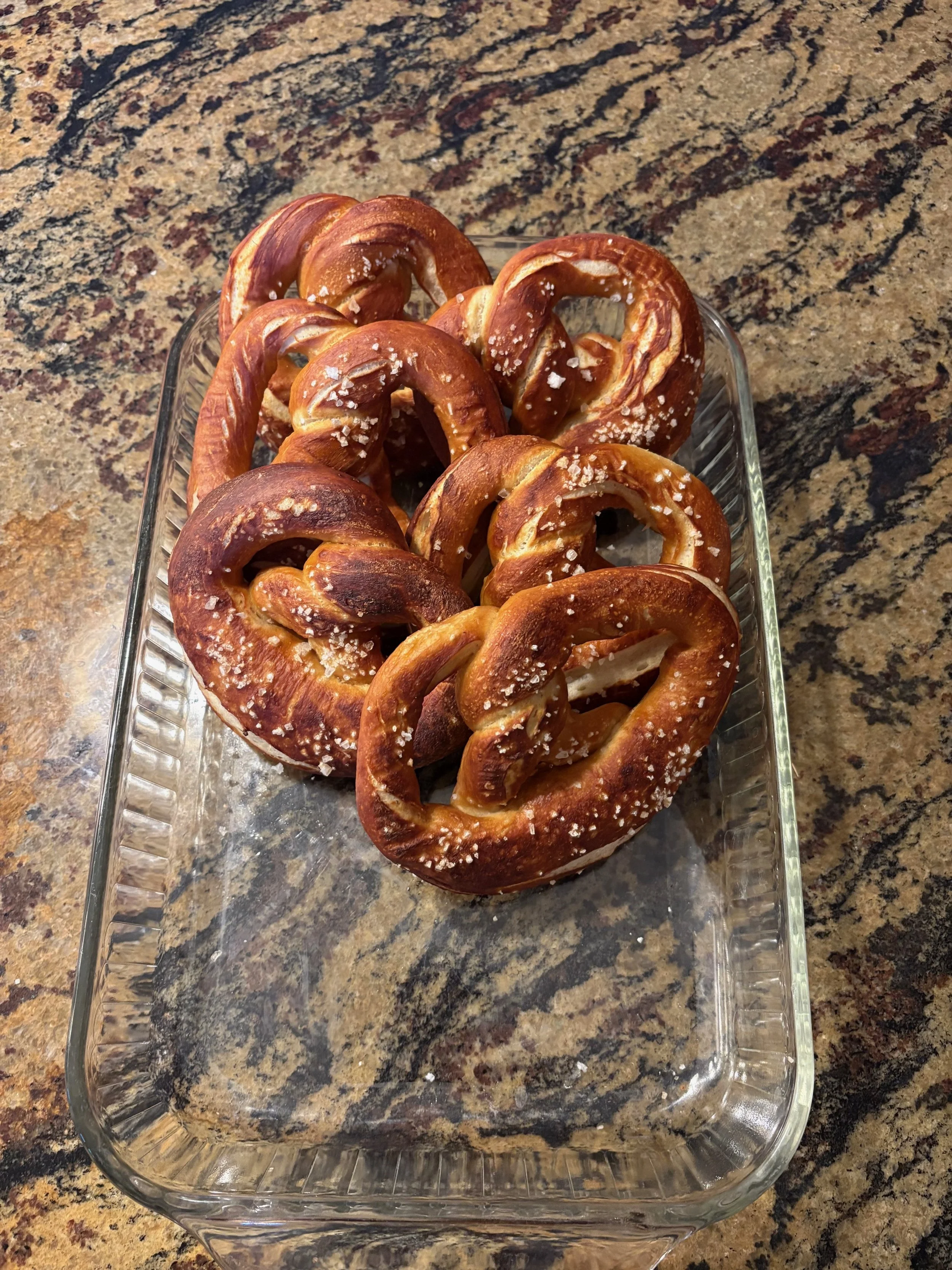 Pretzel (seasonal august-october)