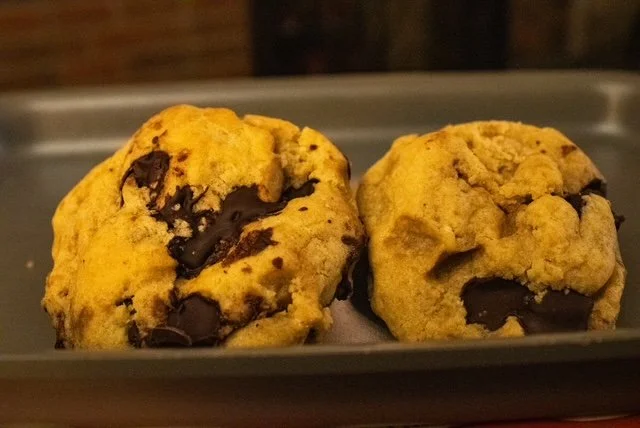 Chocolate chip cookies (pack of 12)