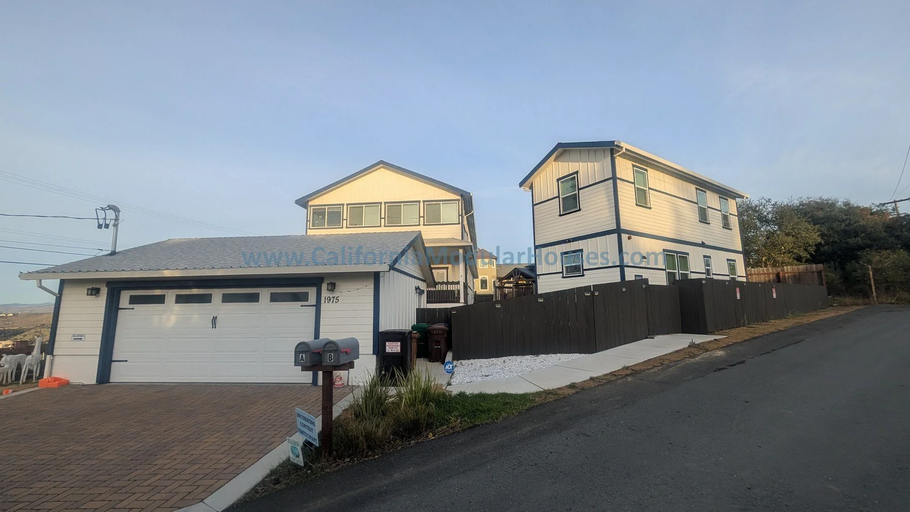 2 residential houses, a main house and an Accessory Dwelling Unit in Contra Costa County, CA.   Two-Story Modular Homes.  California.  