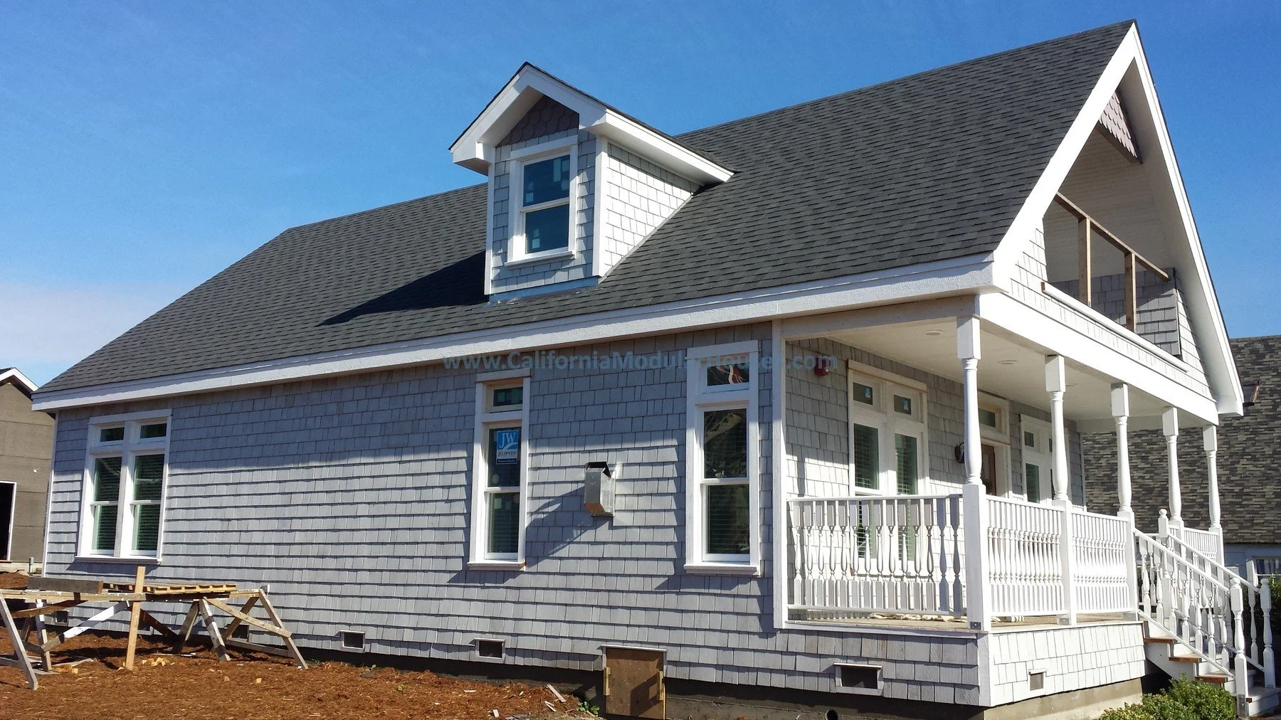 Historical district prefab modular cape cod.  Mendocino County Modulars, CA.  Mendocino City, California Coastal prefab modular.  Cape Cod model.  Northern CA.  
