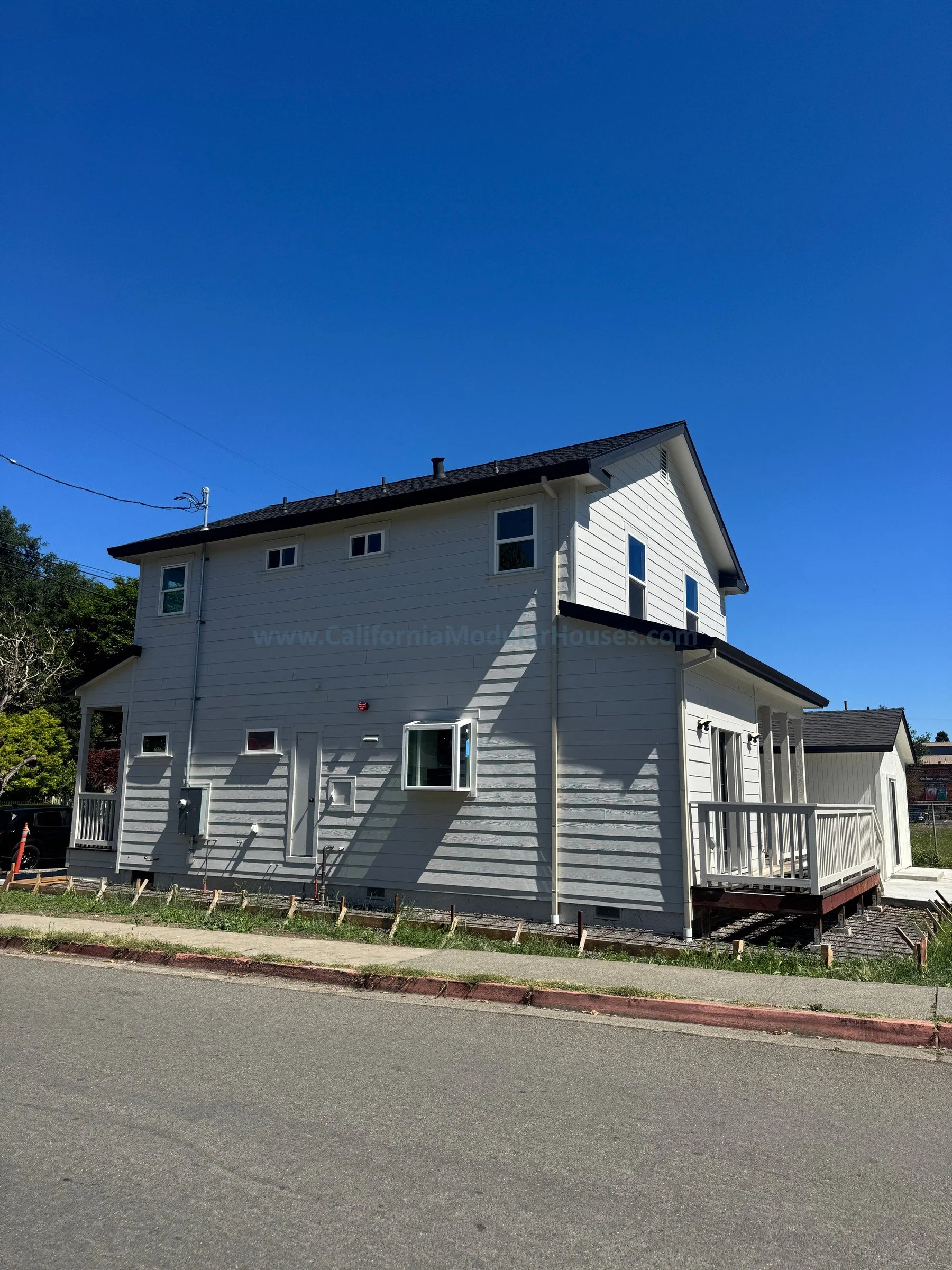Two-Story Modulars.  Santa Rosa, Sonoma County California.  Modular Home CA, CA Modular Homes, Prefab Modular California, California Modular Home, CA Prefab Homes.  