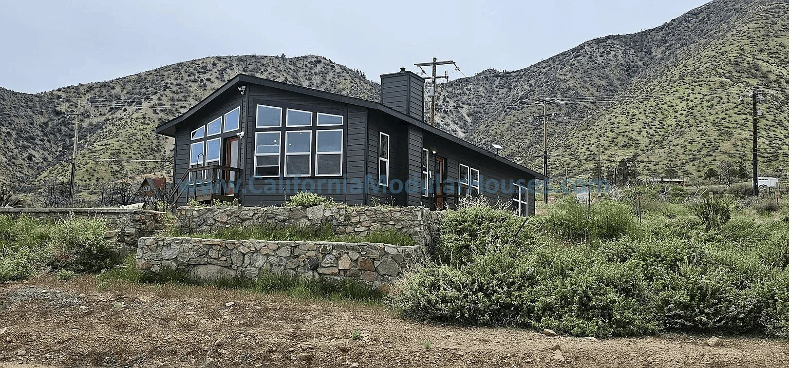 Single story, one story pre-fab modular home with transom windows