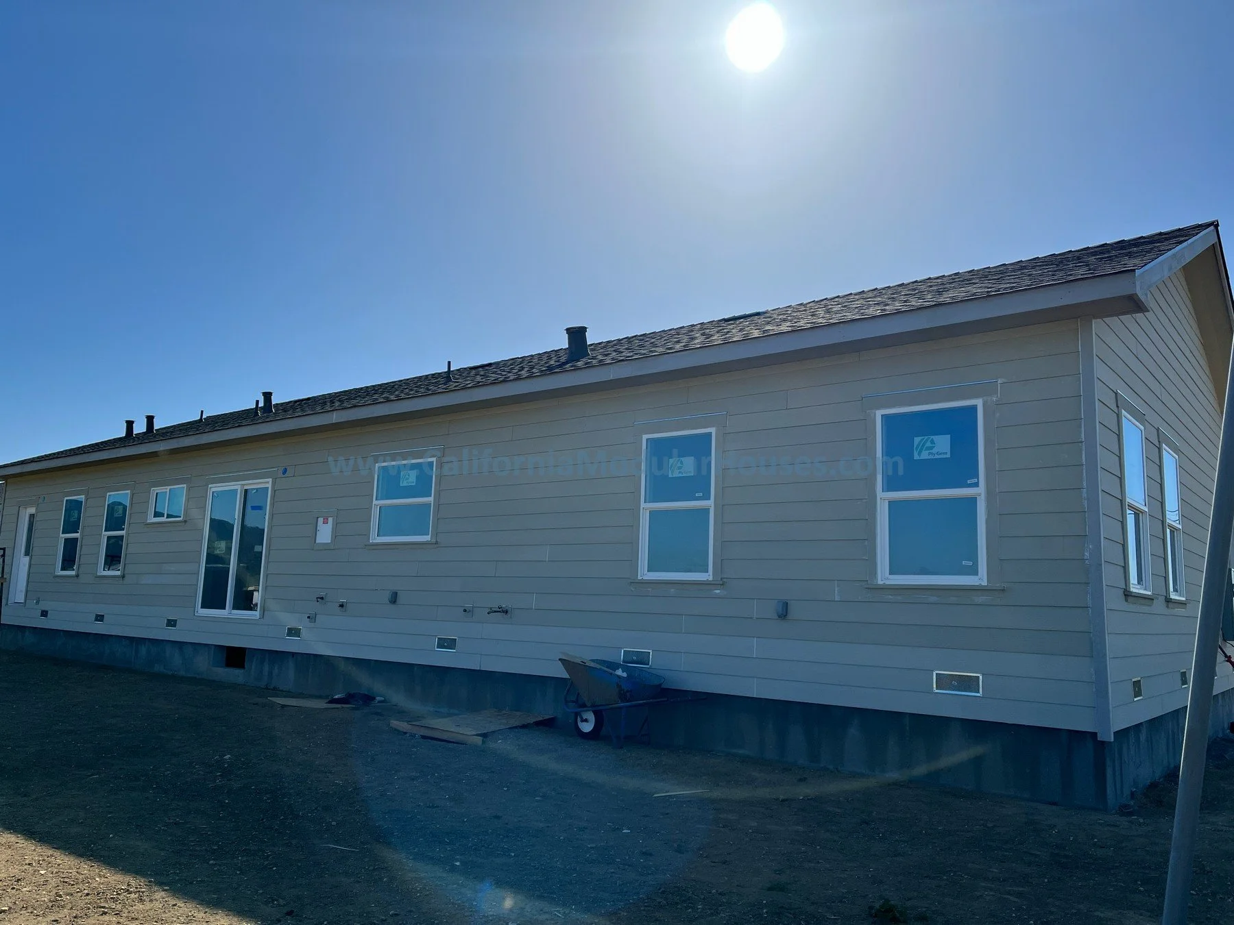 A large 3 bedroom 2 bathroom home of 2,688 SF.  This home was built on a large property, customized to the client's exacting needs.   Modular home.  California.  Prefab Modular.  San Juan Bautista, CA.  