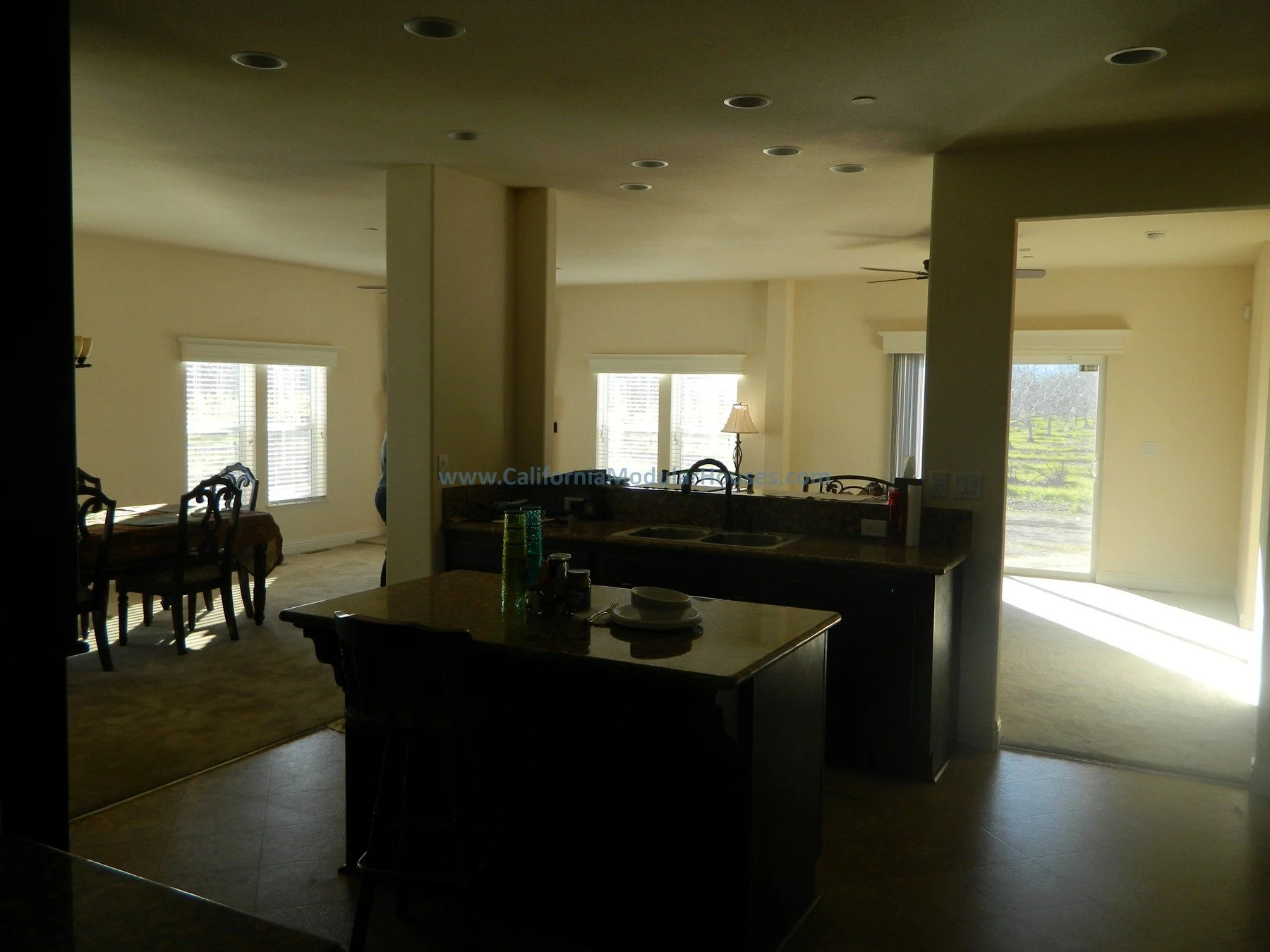 The_Gustine_00021.jpg