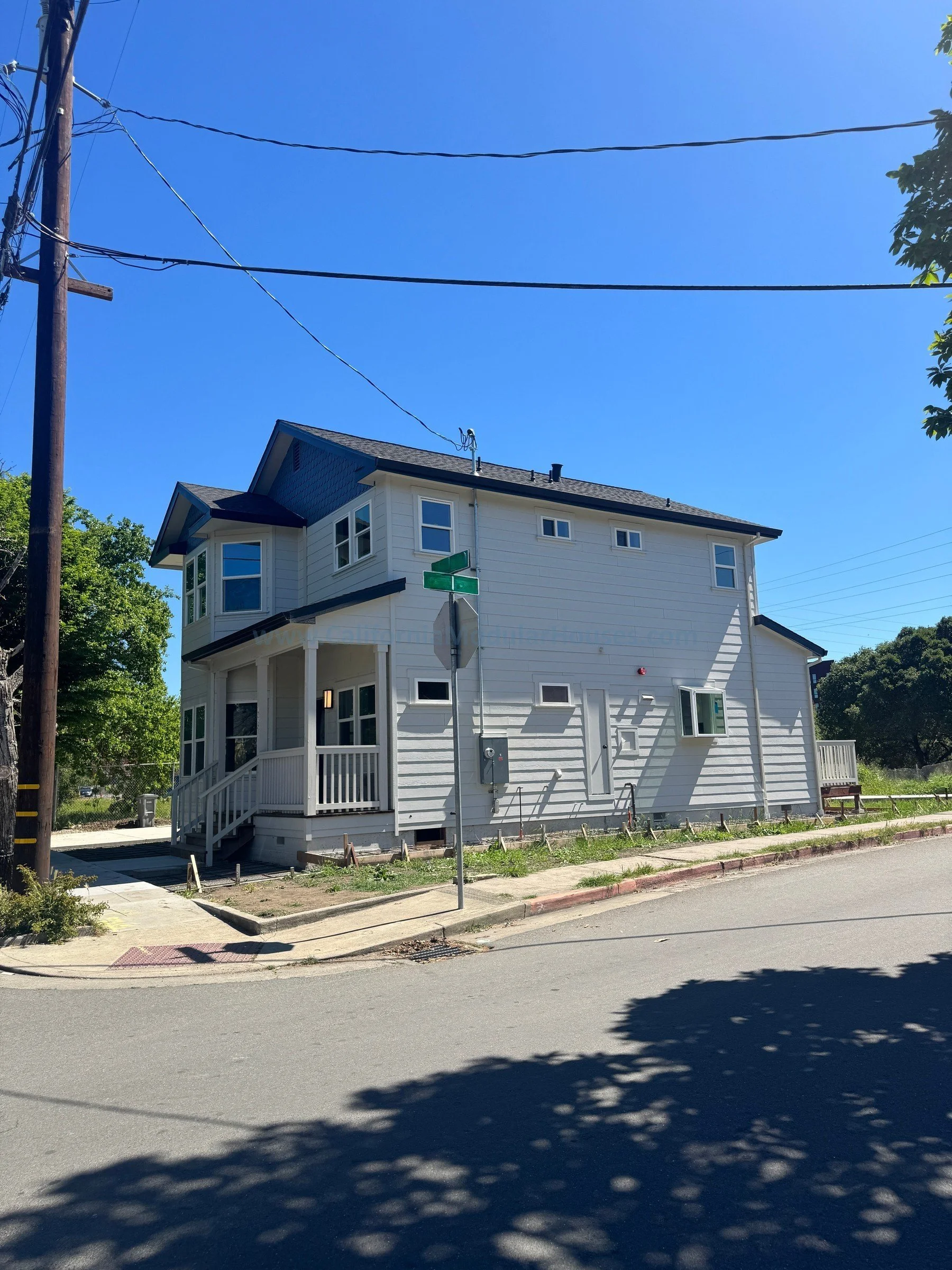 Santa Rosa, Sonoma County, Brand New Home.  Prefab California, Modular Homes California, Modular Homes.