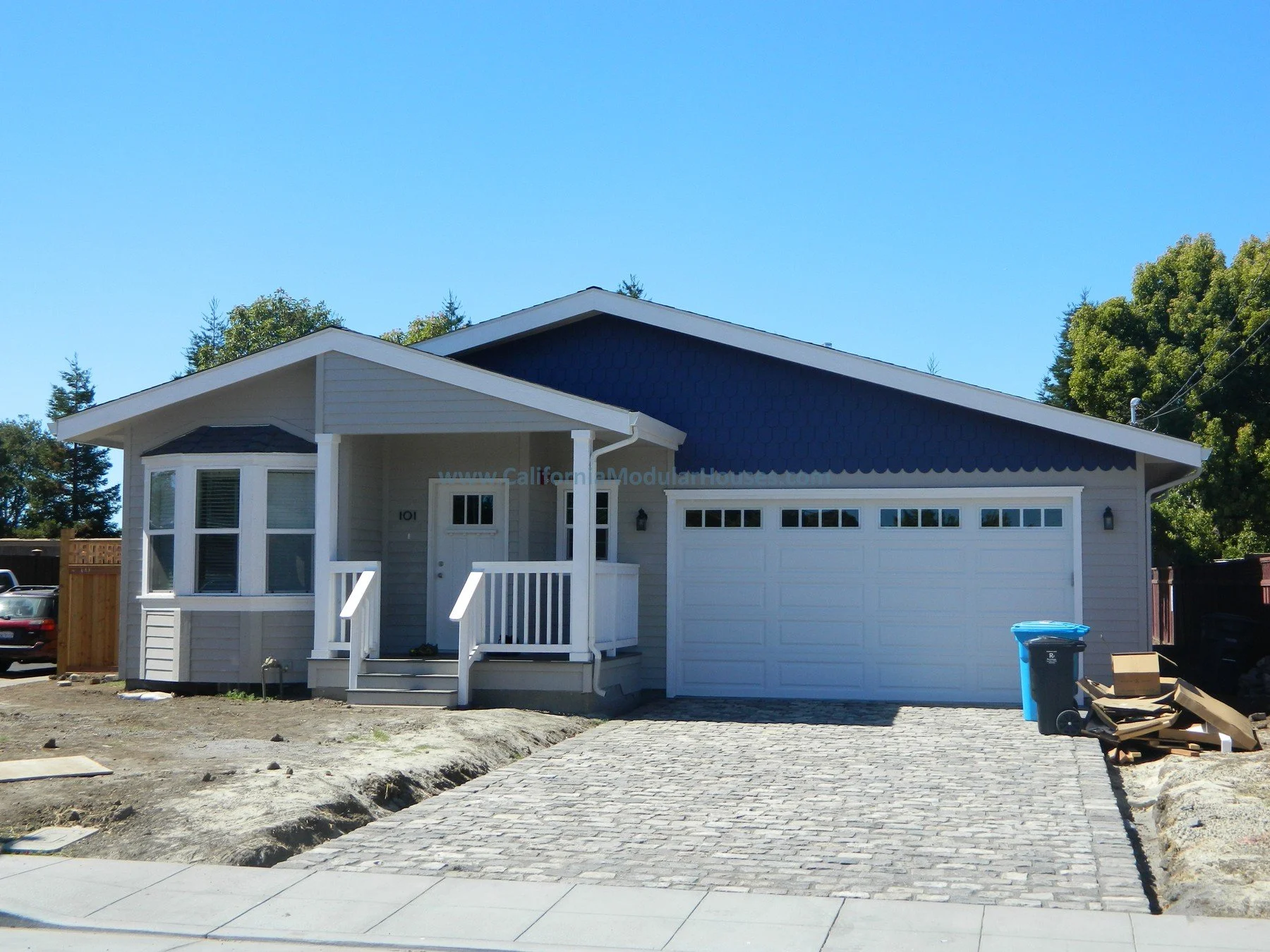 New  Custom Modular home for City of San Mateo, San Mateo County, CA.  This prefab home was built in California in the San Francisco Bay Area.  Modulars.  Homes.  New Single Family Residence.   CA Modular Home.   SFR.