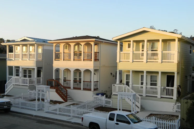 California Modular Houses, Inc. - Prefab Modular Homes or ADU