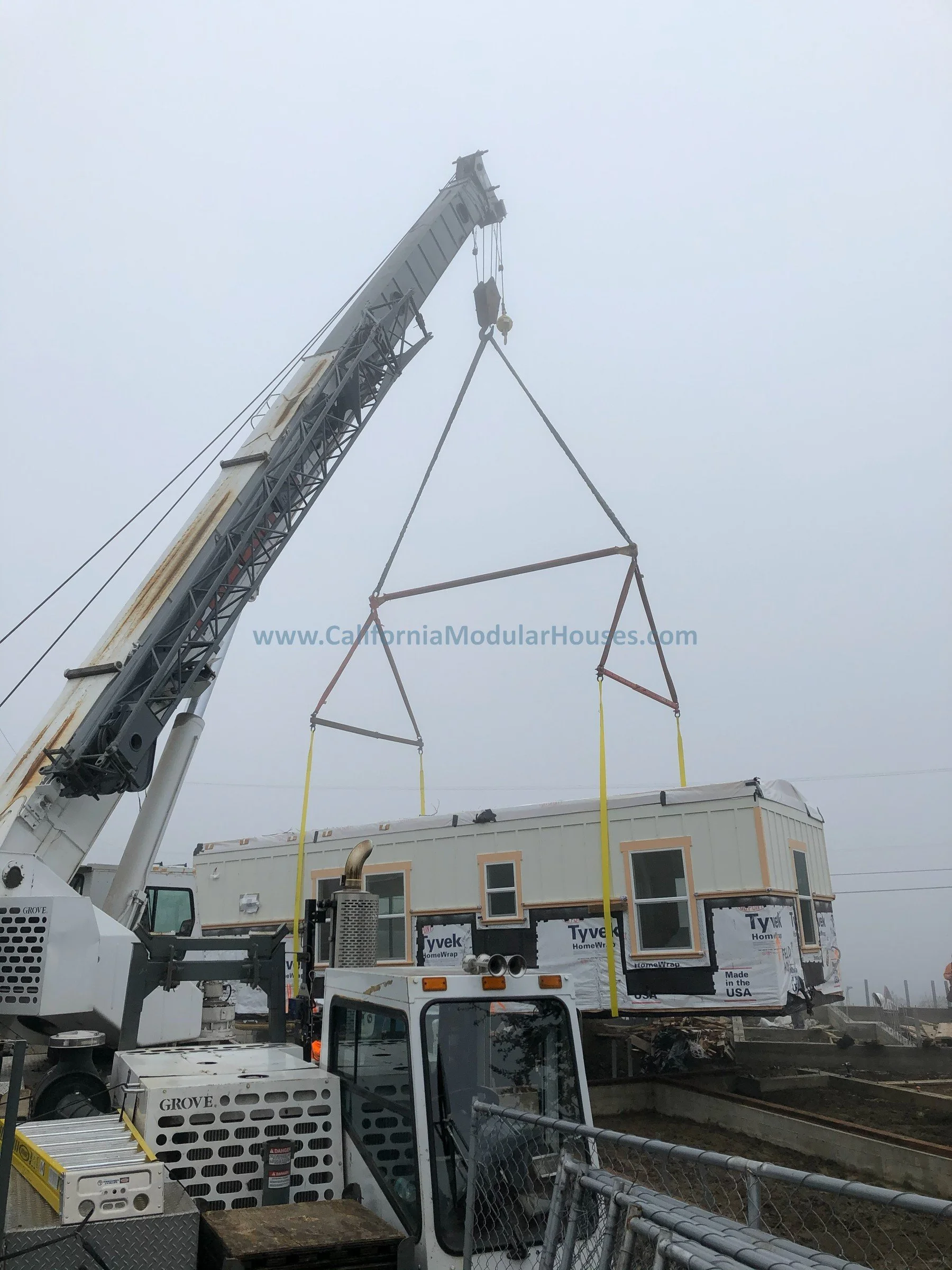 Prefab modular home and prefab modular ADU.  Built in Crockett.  This is the on-site crane set performed by the client's General contractor.  California modular.  Modulars CA