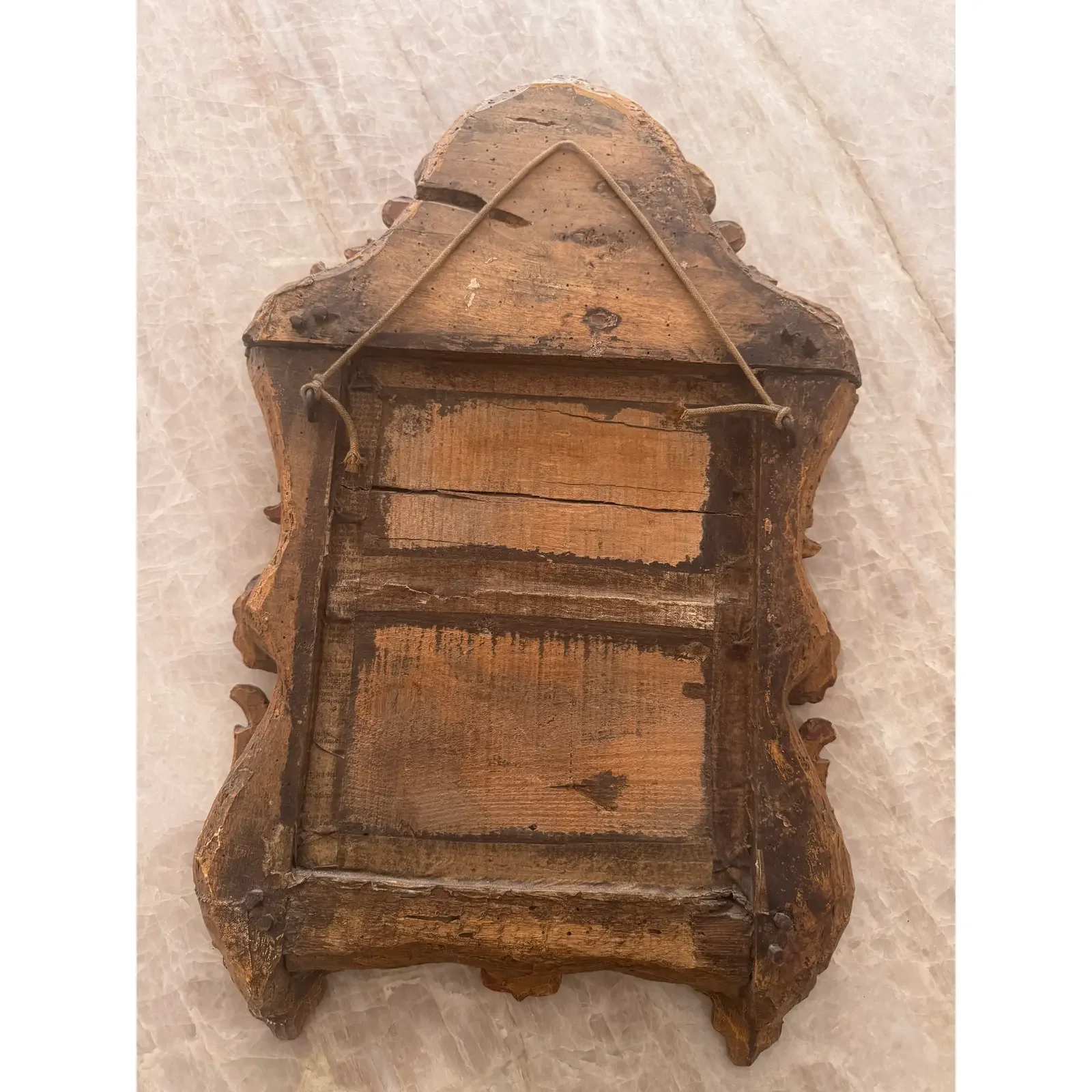antique-italian-rococo-giltwood-mirror-carved-scroll-and-acanthus-crest-9510.webp