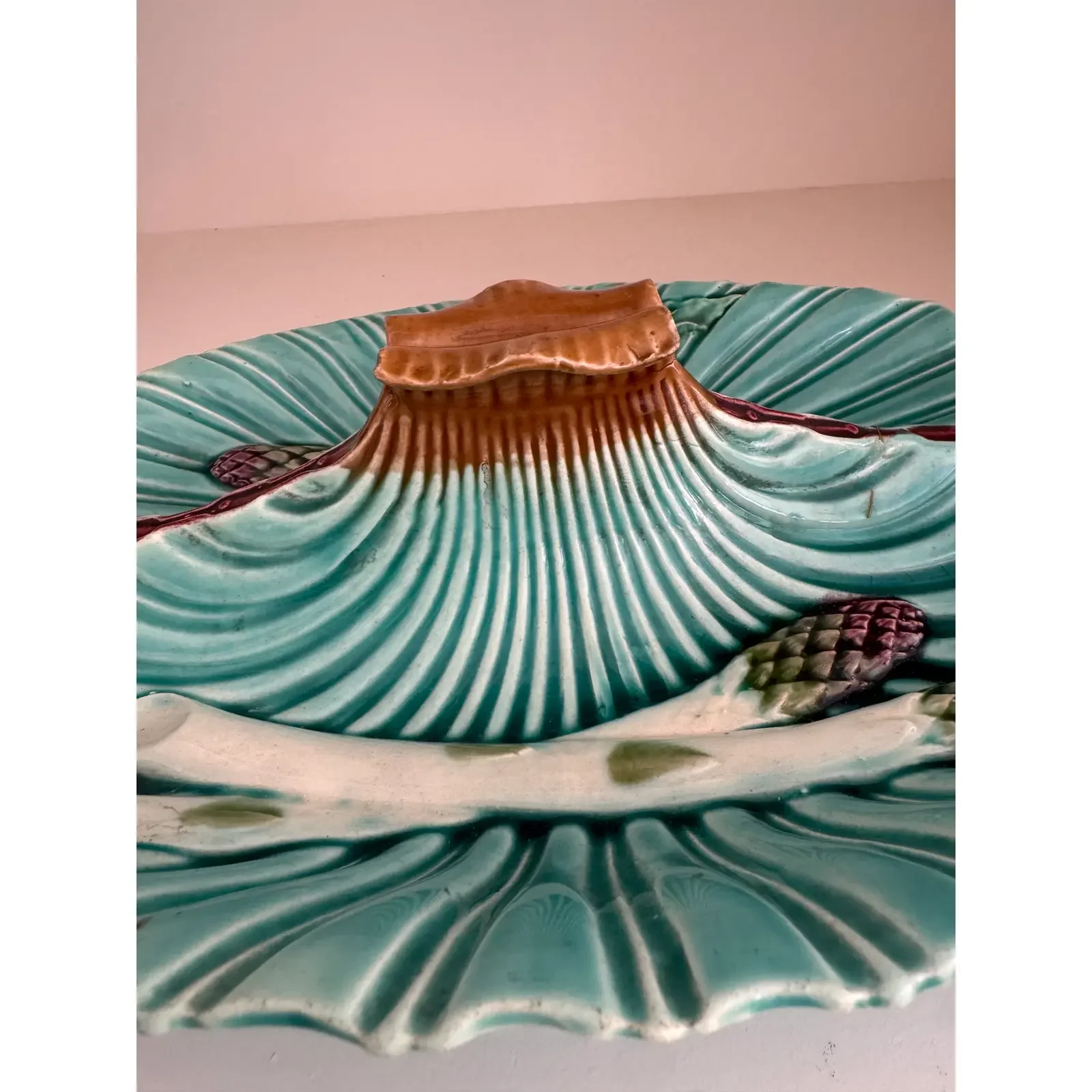 antique-french-luneville-barbotine-majolica-turquoise-asparagus-platter-9512 (1).webp