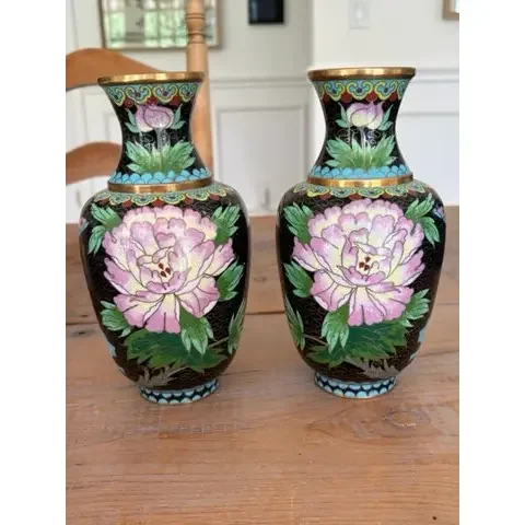 early-20th-century-pair-of-black-cloisonne-vases-w-pink-and-blue-florals-9501.webp