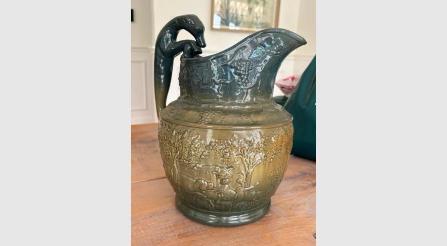 antique-majolica-hunt-scene-pitcher-2098.jpg